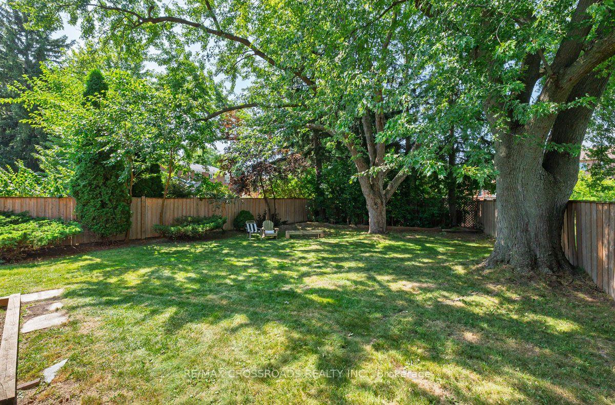 Photo 24 of 132 Collingsbrook Boulevard, Scarborough, L'Amoreaux — HOMEH