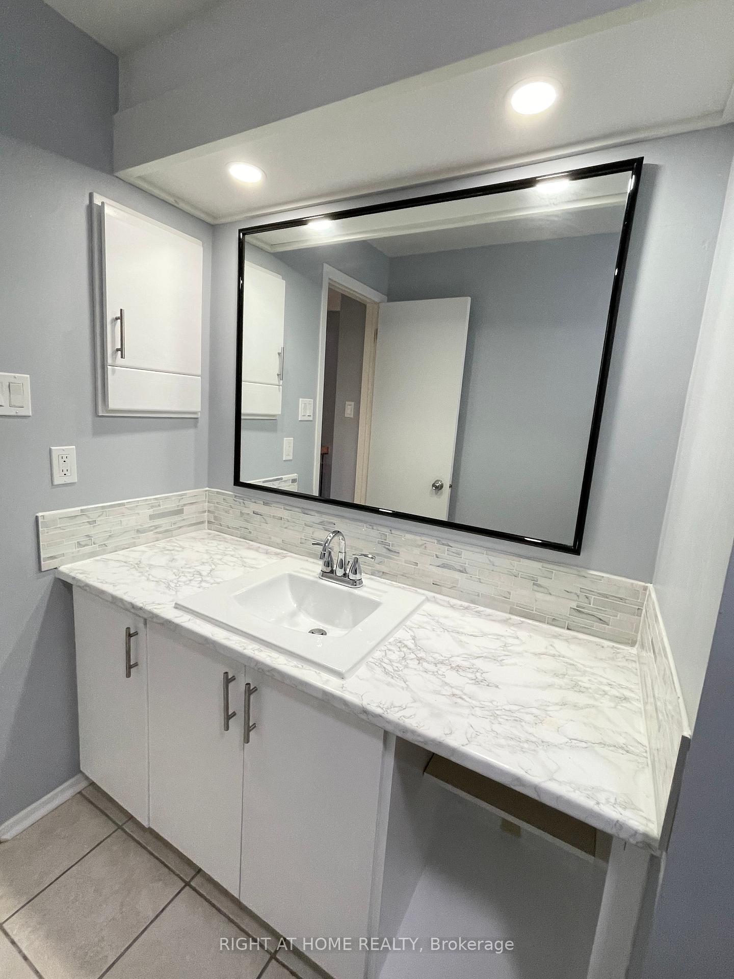 Photo 22 of 4B Millrise Lane, Ottawa, Centrepointe — HOMEH