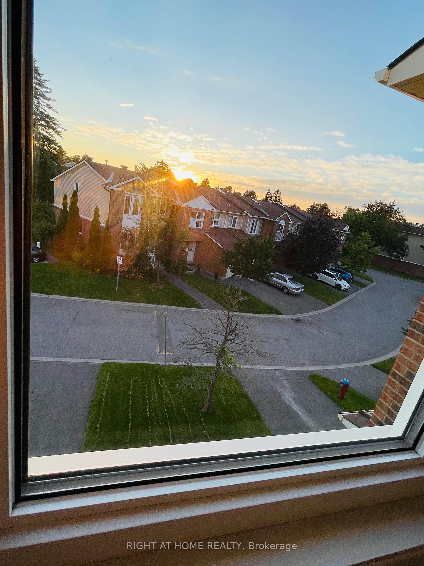Photo 27 of 4B Millrise Lane, Ottawa, Centrepointe — HOMEH