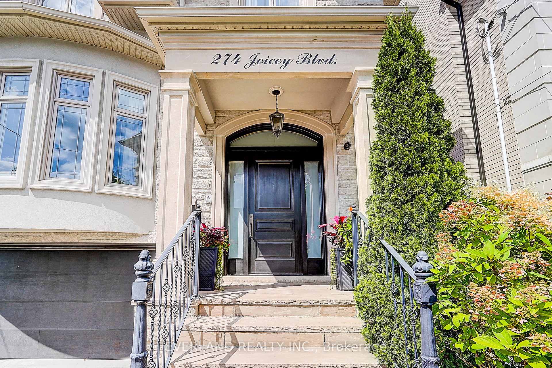 Photo 3 of 274 Joicey Boulevard, Toronto, Bedford Park-Nortown — HOMEH