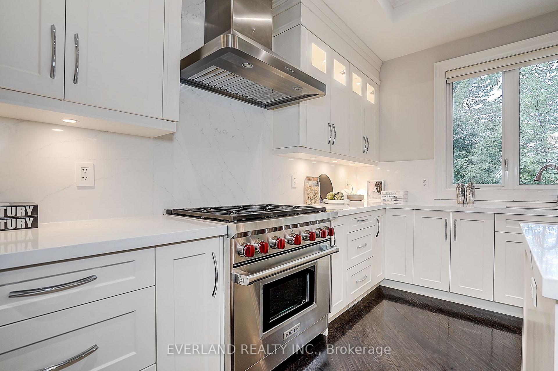 Photo 19 of 274 Joicey Boulevard, Toronto, Bedford Park-Nortown — HOMEH