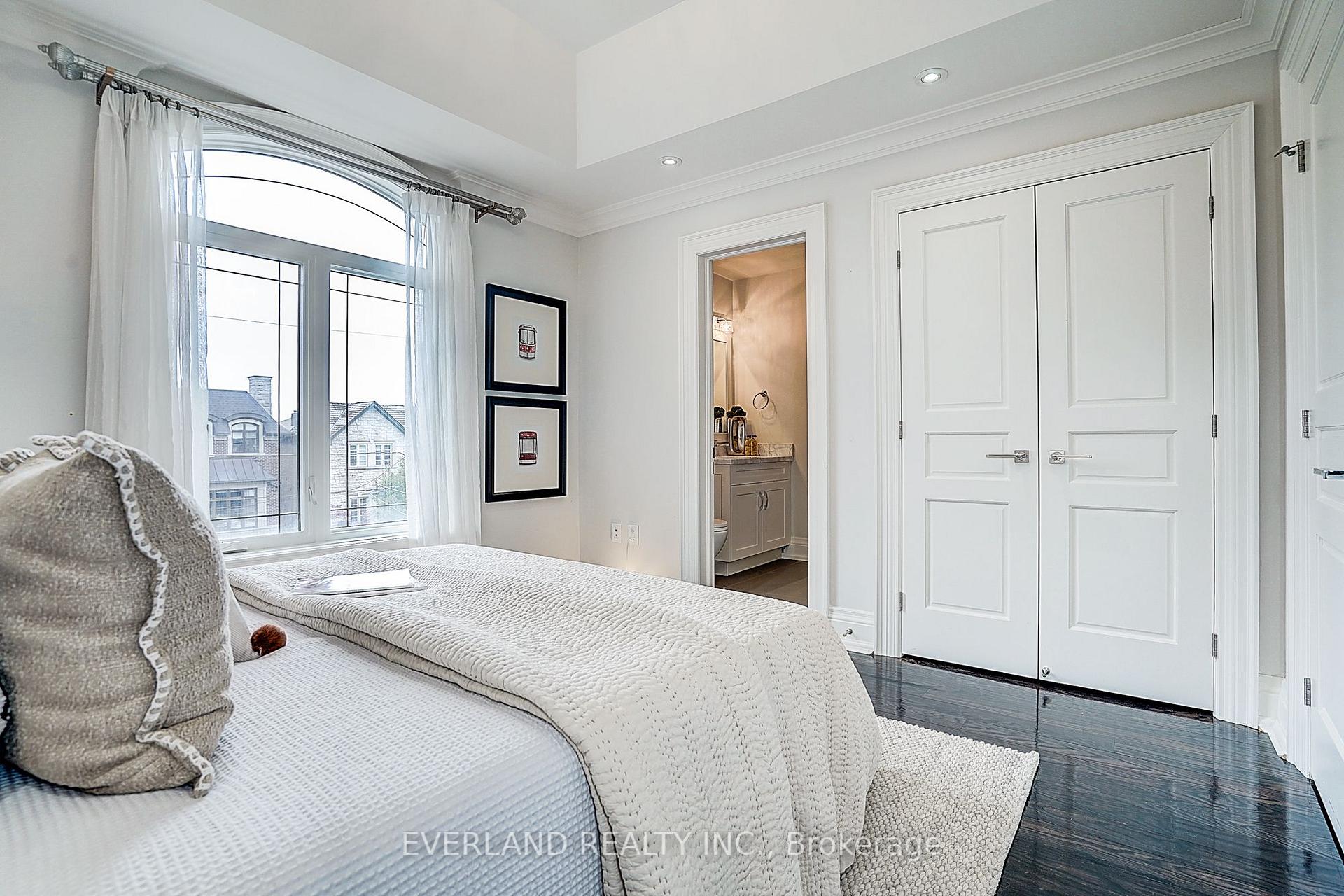 Photo 35 of 274 Joicey Boulevard, Toronto, Bedford Park-Nortown — HOMEH