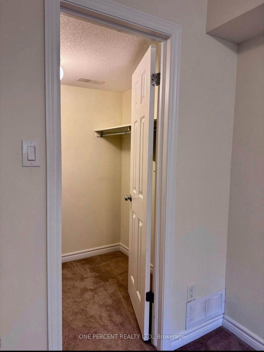 Photo 13 of Unit Unit #A, 244 Titanium Private, Ottawa, Convent Glen North — HOMEH