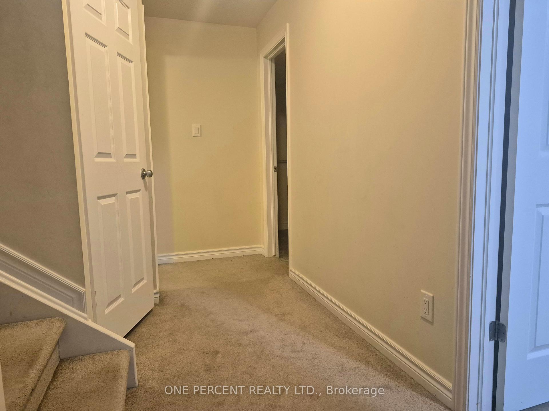 Photo 16 of Unit Unit #A, 244 Titanium Private, Ottawa, Convent Glen North — HOMEH