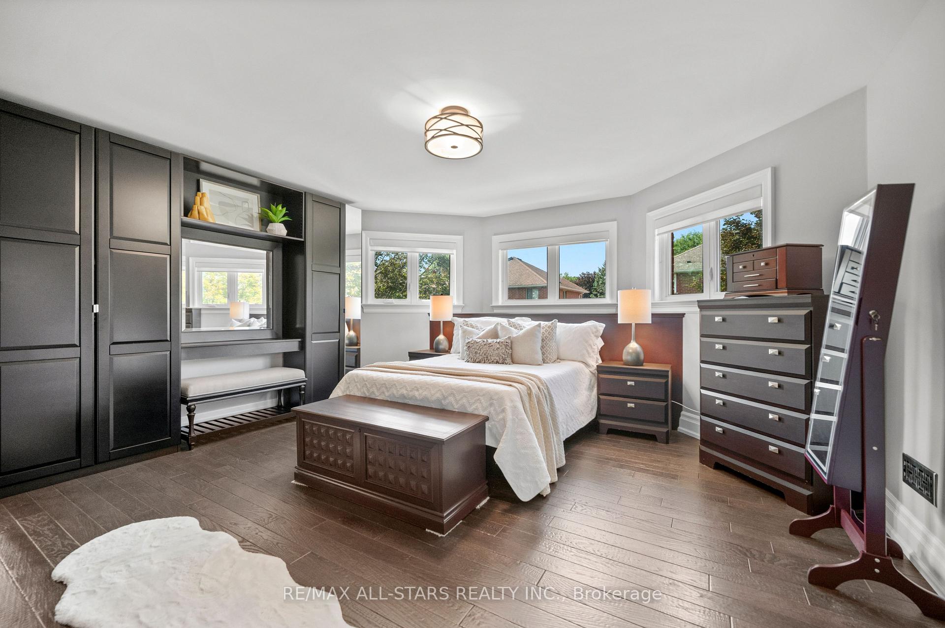 Photo 23 of 139 Rhodes Circle, Newmarket, Glenway Estates — HOMEH