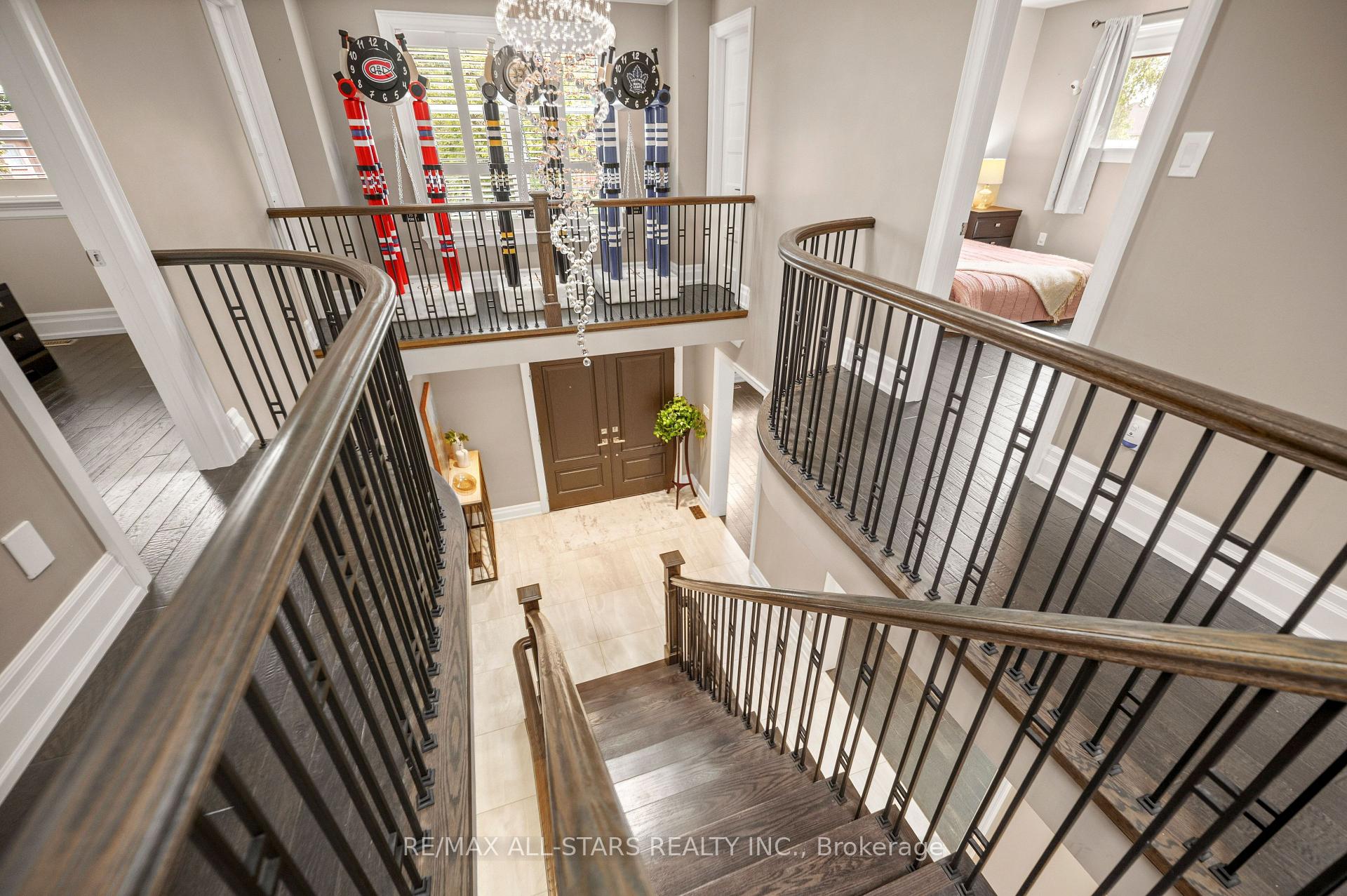 Photo 32 of 139 Rhodes Circle, Newmarket, Glenway Estates — HOMEH