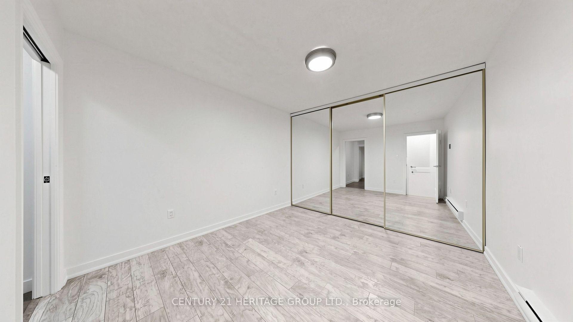 Photo 37 of 59 Cricklewood Crescent, Markham, Royal Orchard — HOMEH