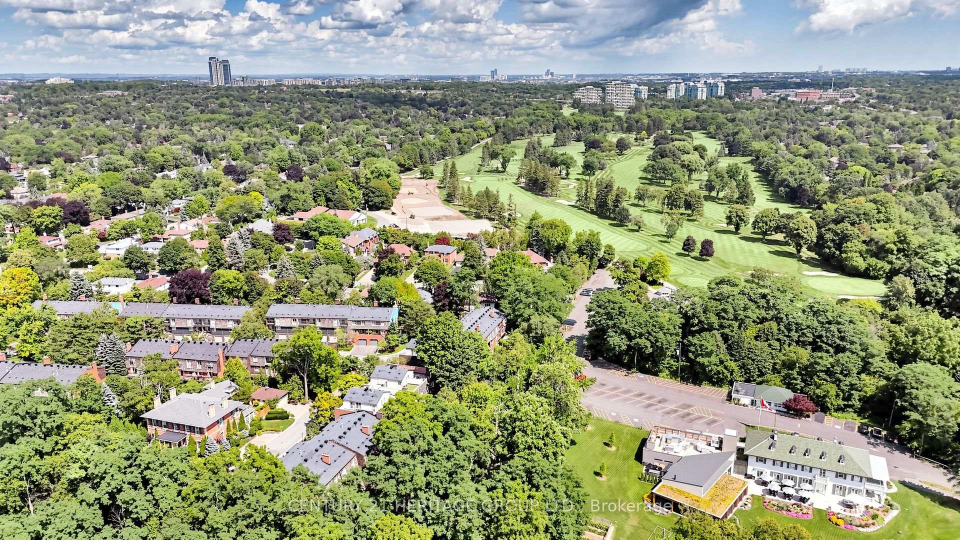 Photo 42 of 59 Cricklewood Crescent, Markham, Royal Orchard — HOMEH