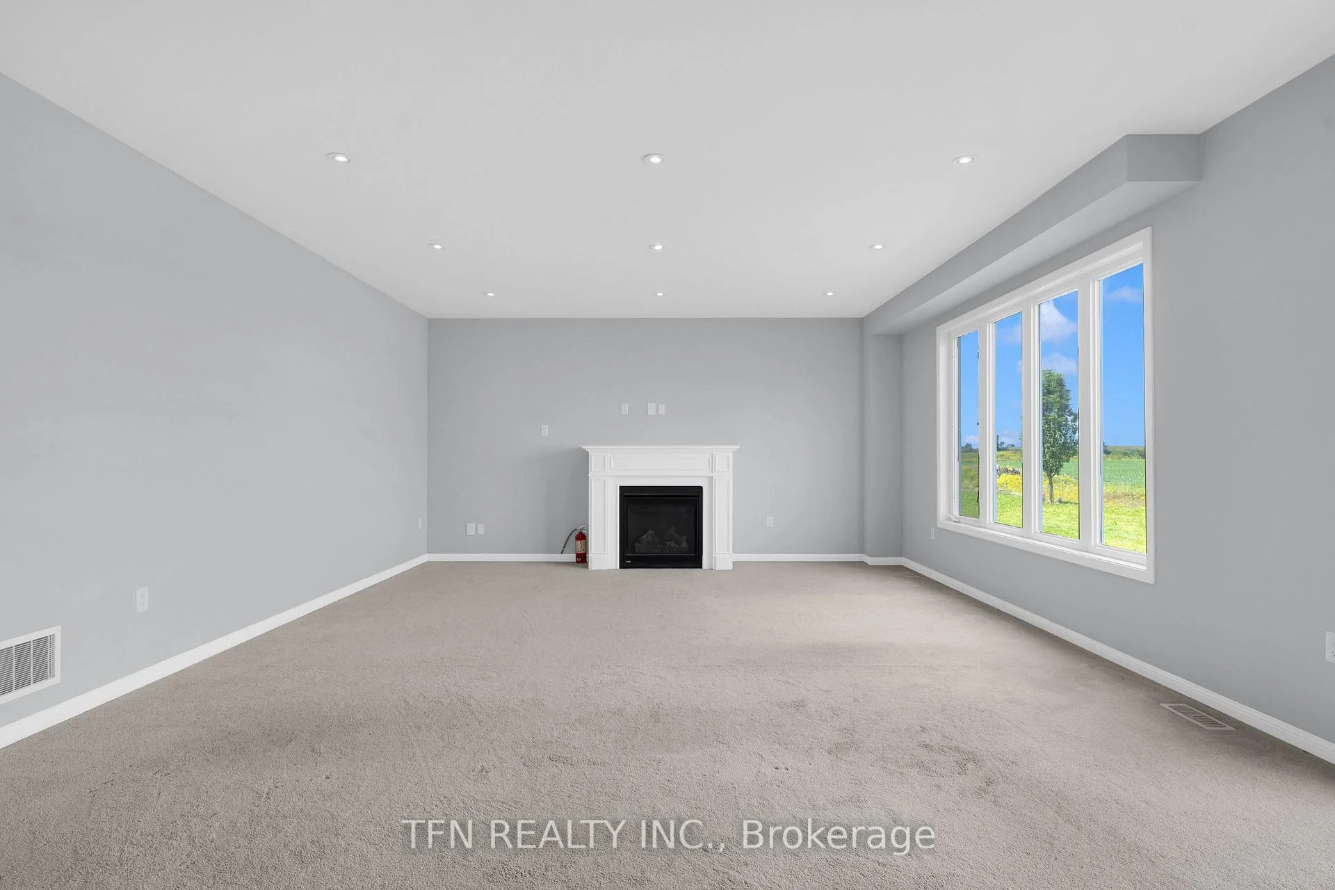 Photo 25 of 24 Don Hadden Crescent, Brock, Sunderland — HOMEH