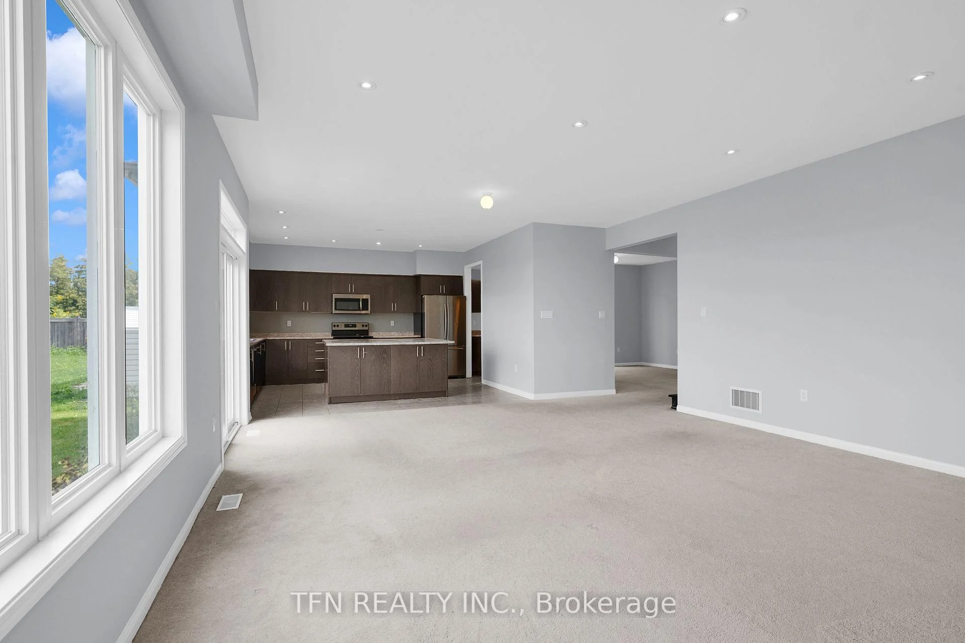 Photo 27 of 24 Don Hadden Crescent, Brock, Sunderland — HOMEH