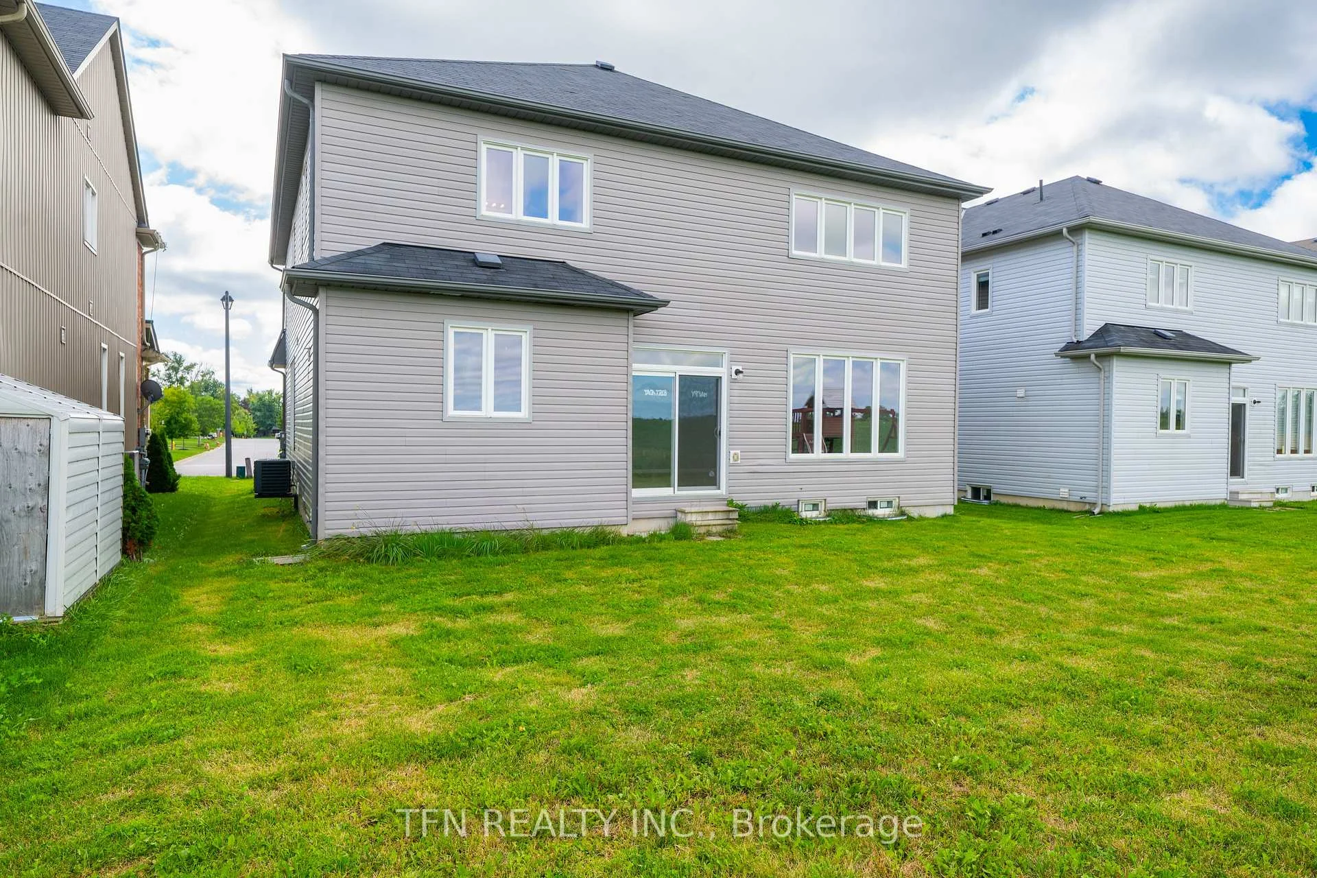 Photo 81 of 24 Don Hadden Crescent, Brock, Sunderland — HOMEH