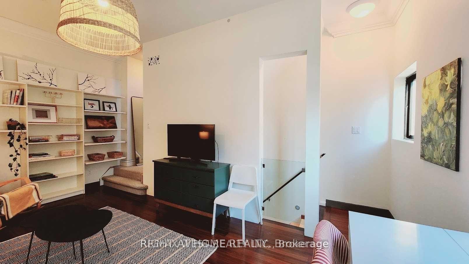 Photo 1 of Unit Unit C, 388 Manning Avenue, Toronto, Palmerston-Little Italy — HOMEH