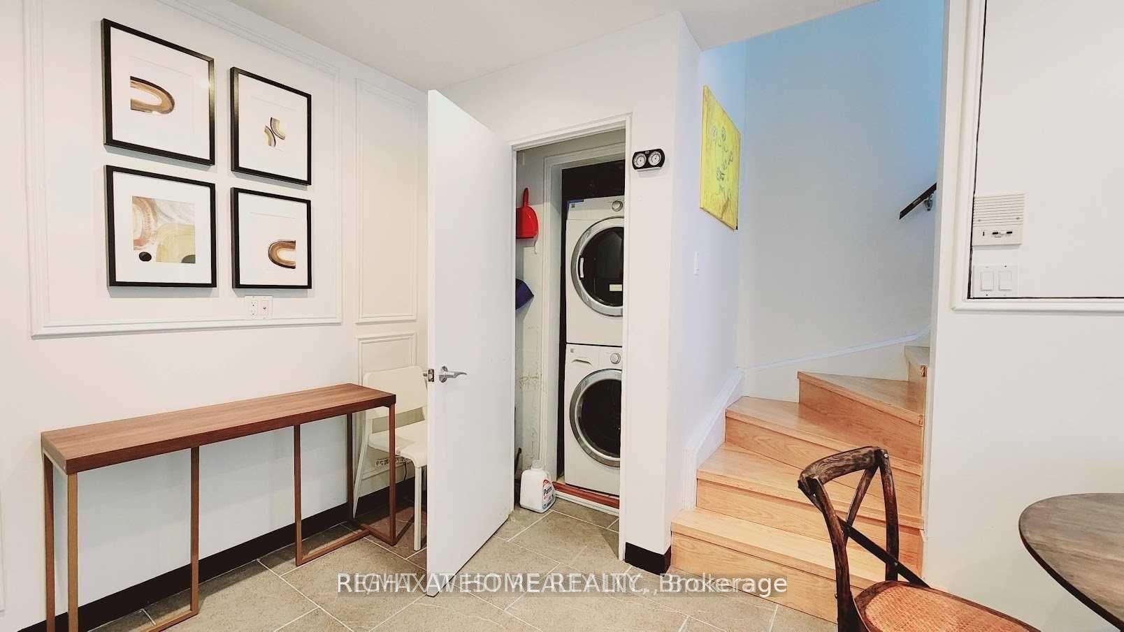 Photo 5 of Unit Unit C, 388 Manning Avenue, Toronto, Palmerston-Little Italy — HOMEH