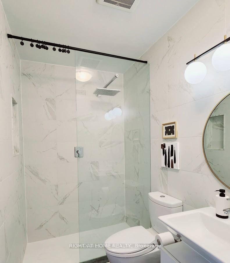 Photo 16 of Unit Unit C, 388 Manning Avenue, Toronto, Palmerston-Little Italy — HOMEH