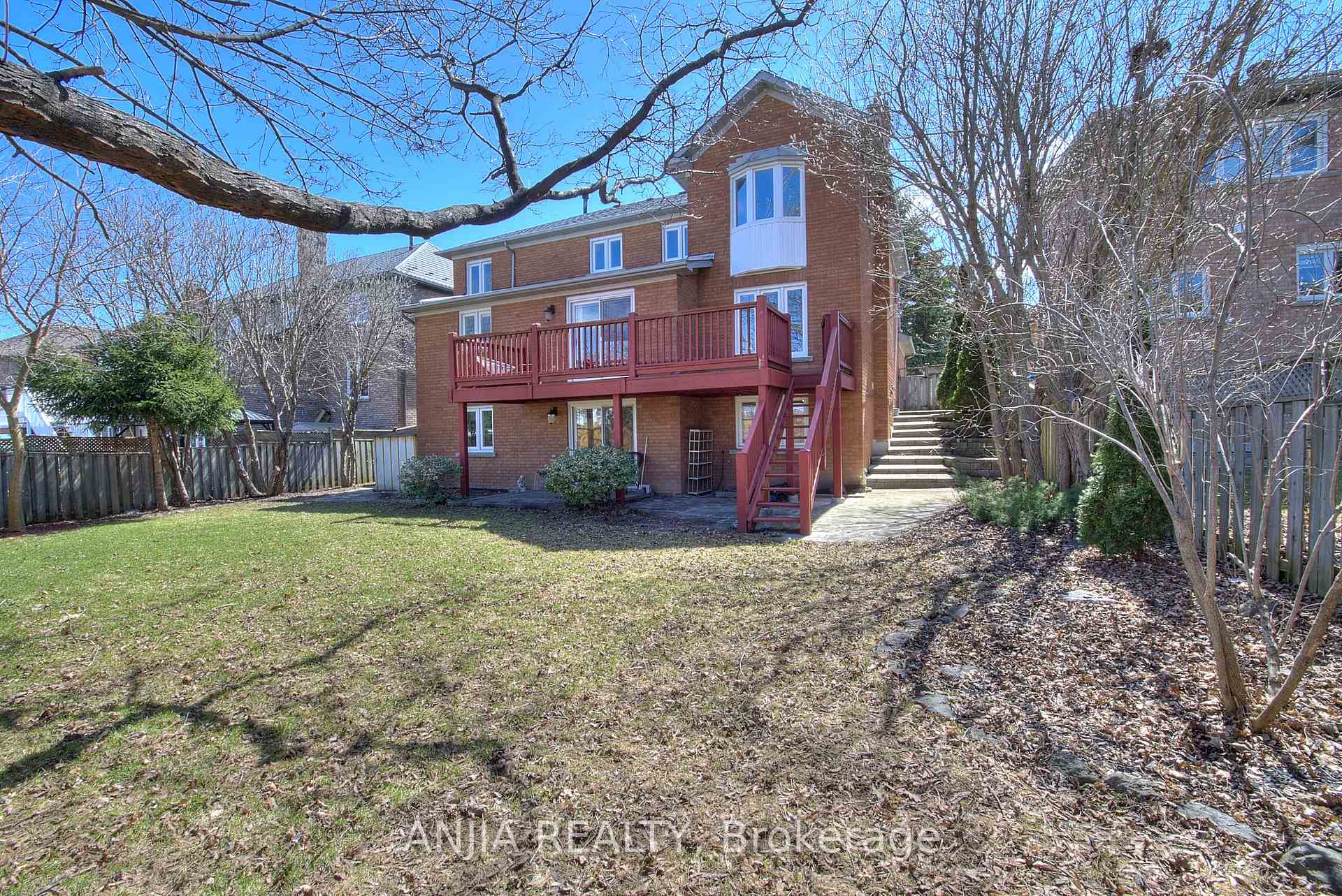 Photo 23 of 22 Chiltern Hill, Richmond Hill, Bayview Hill — HOMEH