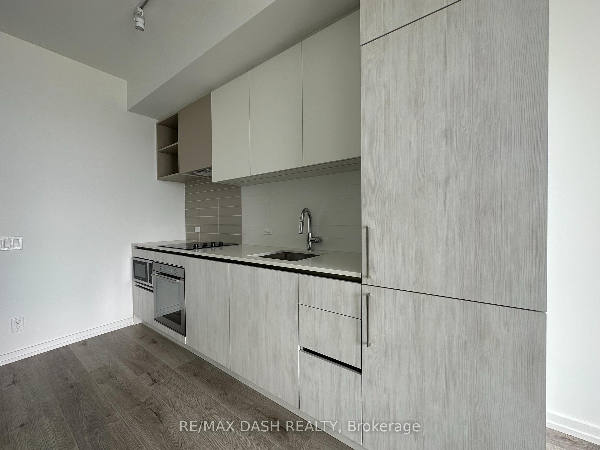 Photo 19 of Unit 4606, 1000 Portage Parway, Vaughan, Vaughan Corporate Centre — HOMEH