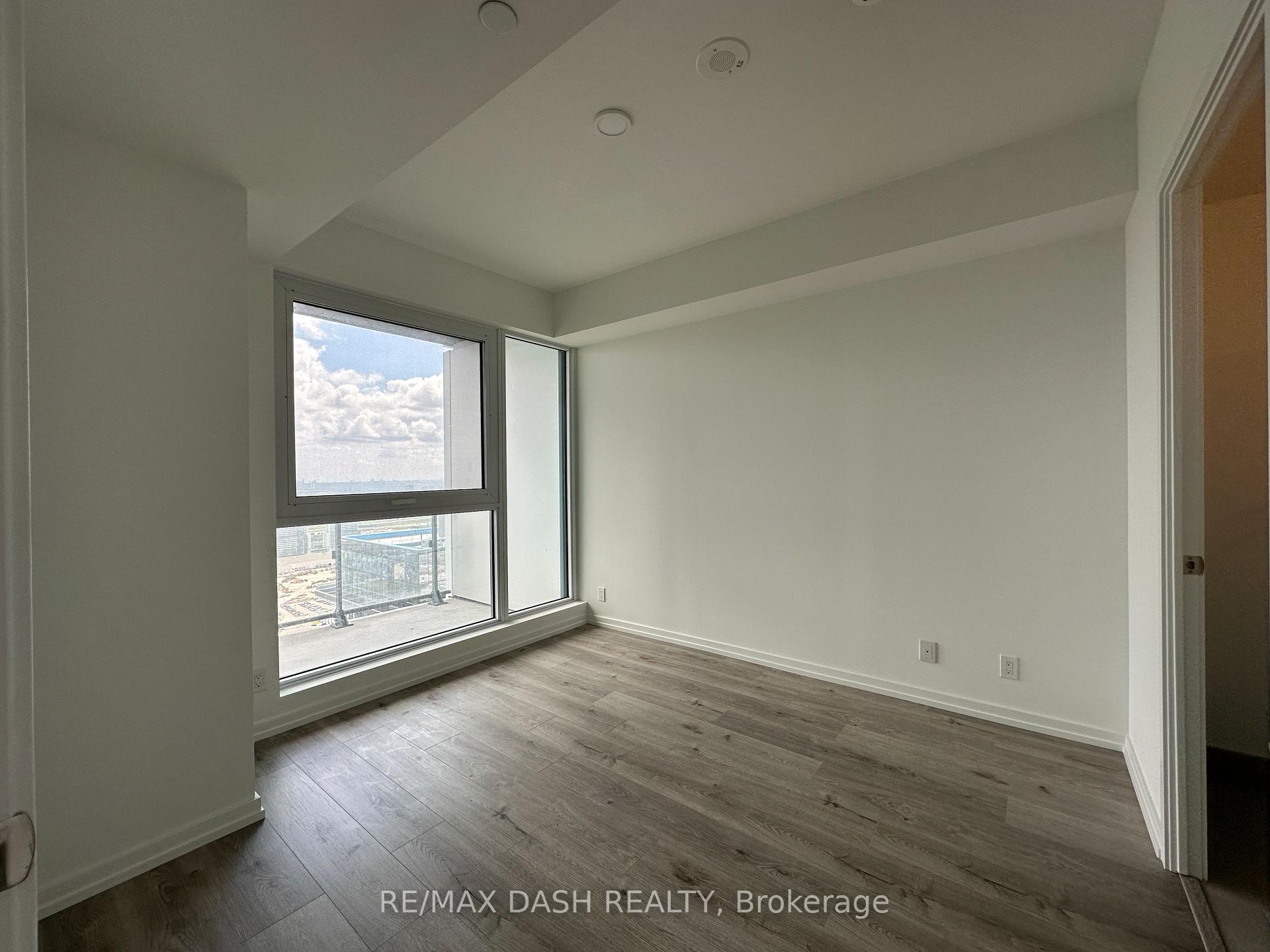 Photo 23 of Unit 4606, 1000 Portage Parway, Vaughan, Vaughan Corporate Centre — HOMEH