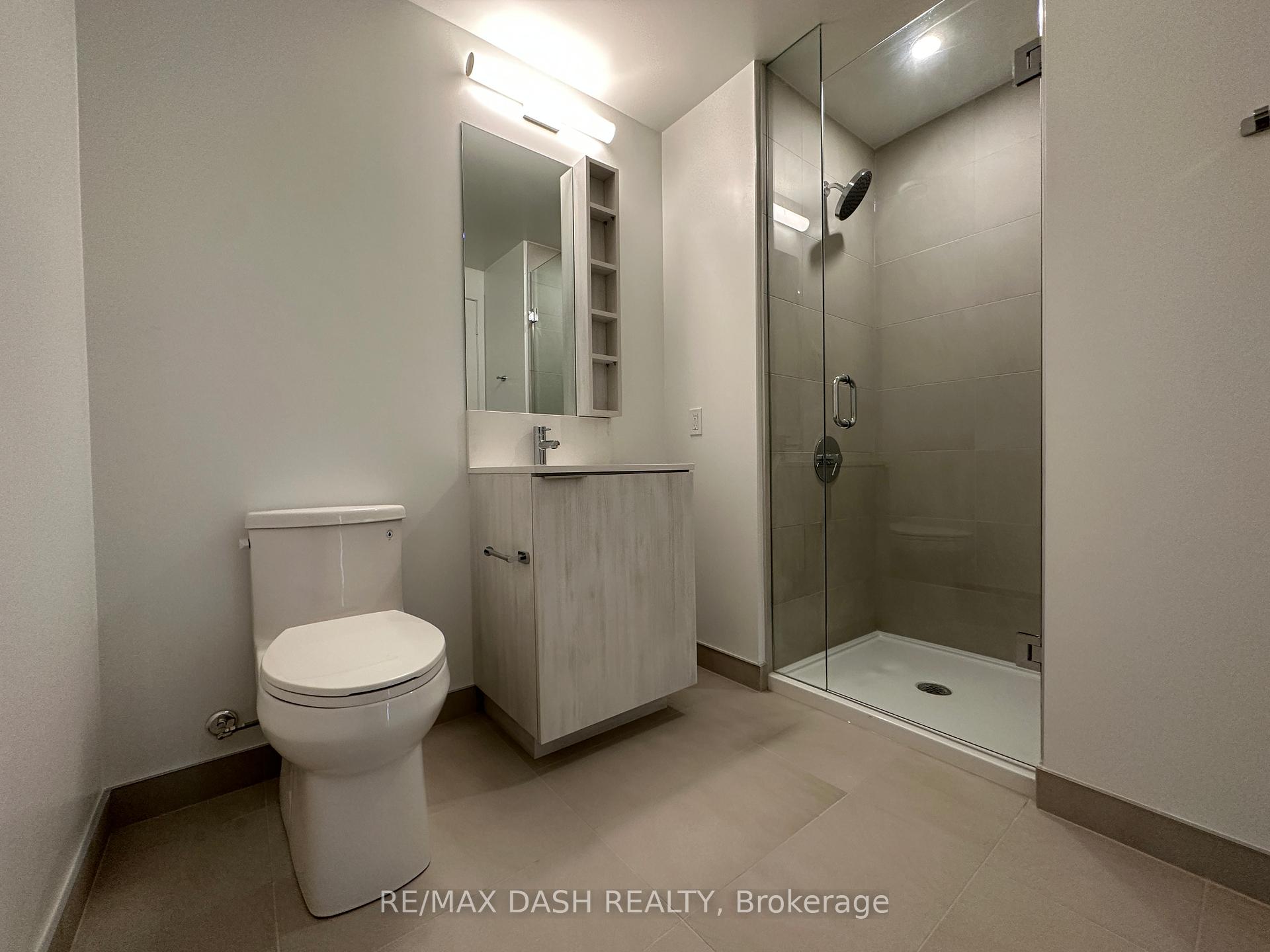 Photo 26 of Unit 4606, 1000 Portage Parway, Vaughan, Vaughan Corporate Centre — HOMEH