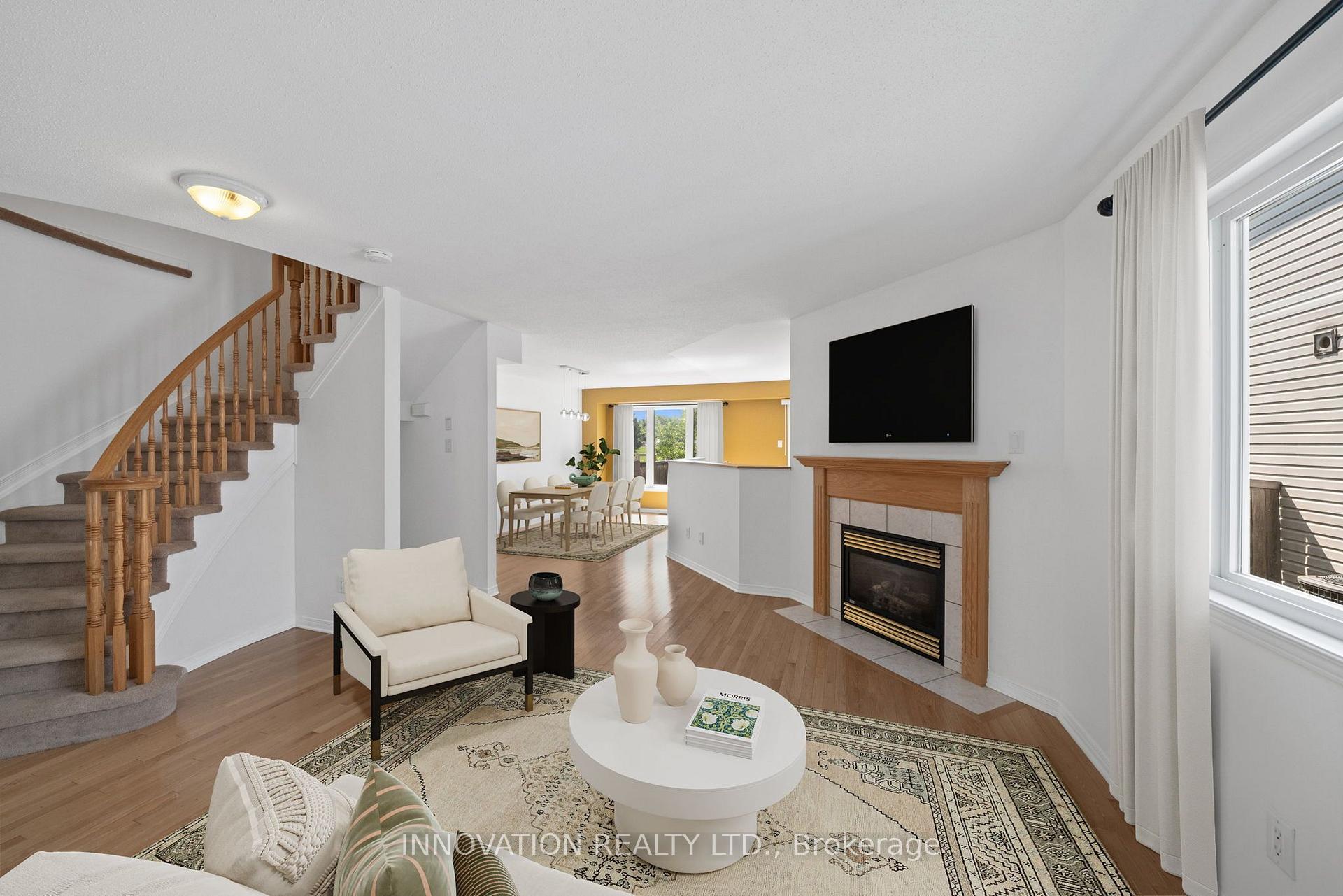 Photo 8 of 574 Aberfoyle Circle, Ottawa, Kanata - Morgan's Grant/South March — HOMEH