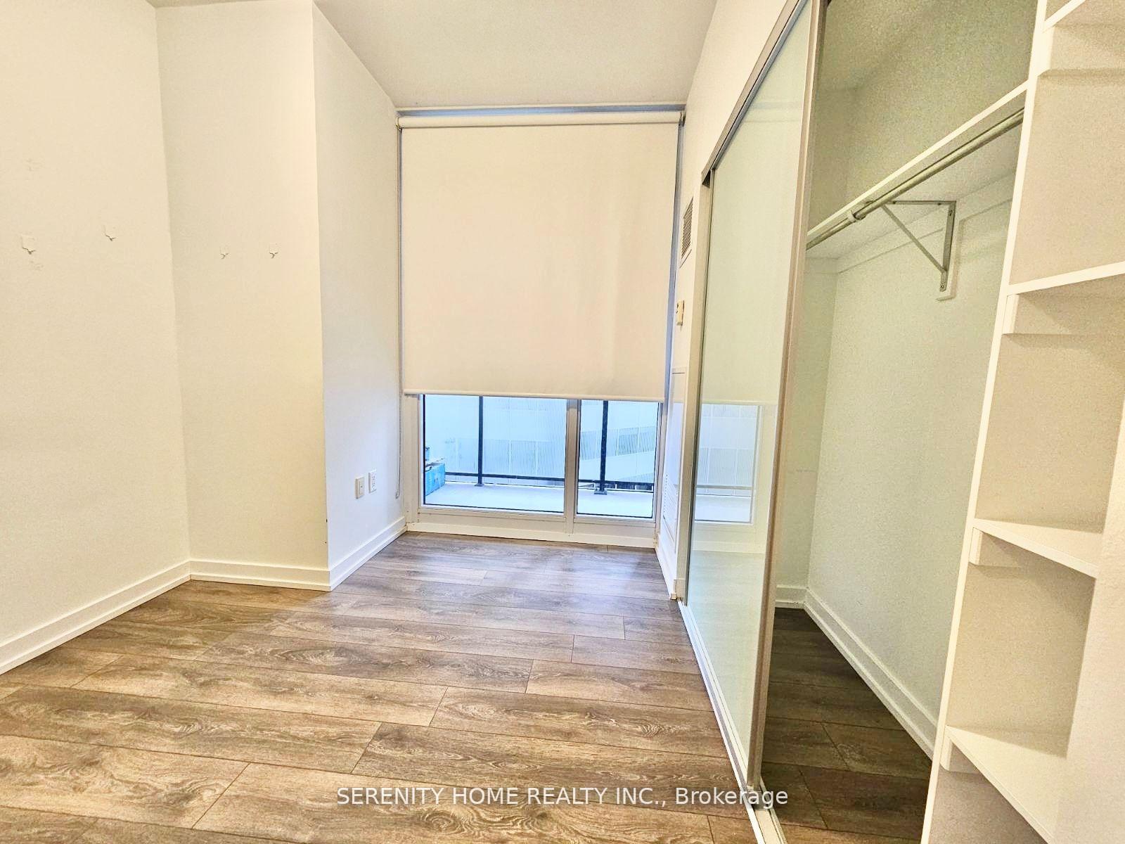 Photo 9 of Unit 1003, 426 University Avenue, Toronto, University — HOMEH
