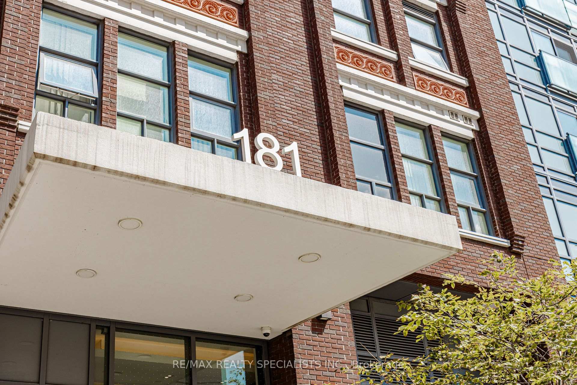 Photo 4 of Unit 604, 181 Huron Street, Toronto, Kensington-Chinatown — HOMEH