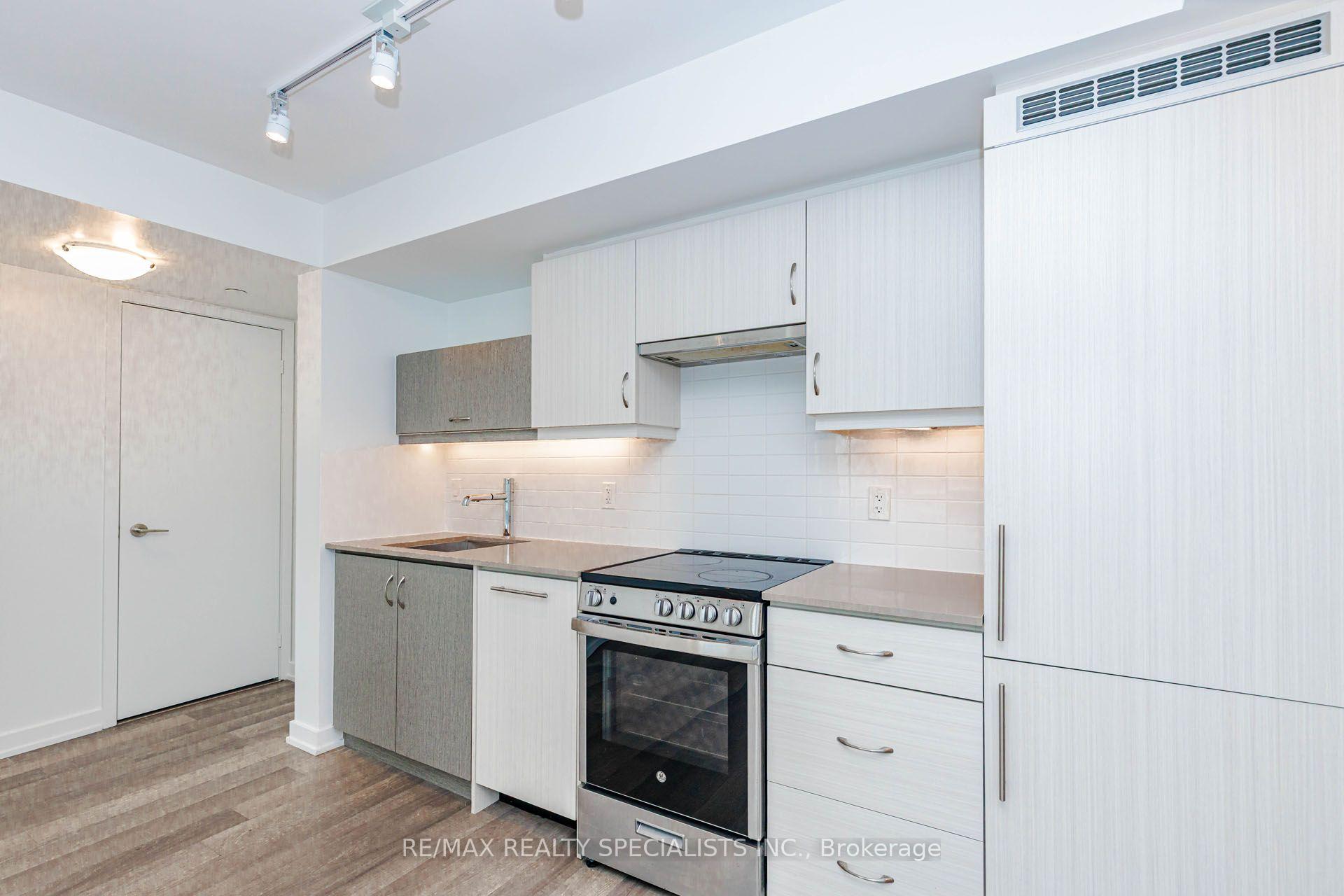 Photo 16 of Unit 604, 181 Huron Street, Toronto, Kensington-Chinatown — HOMEH