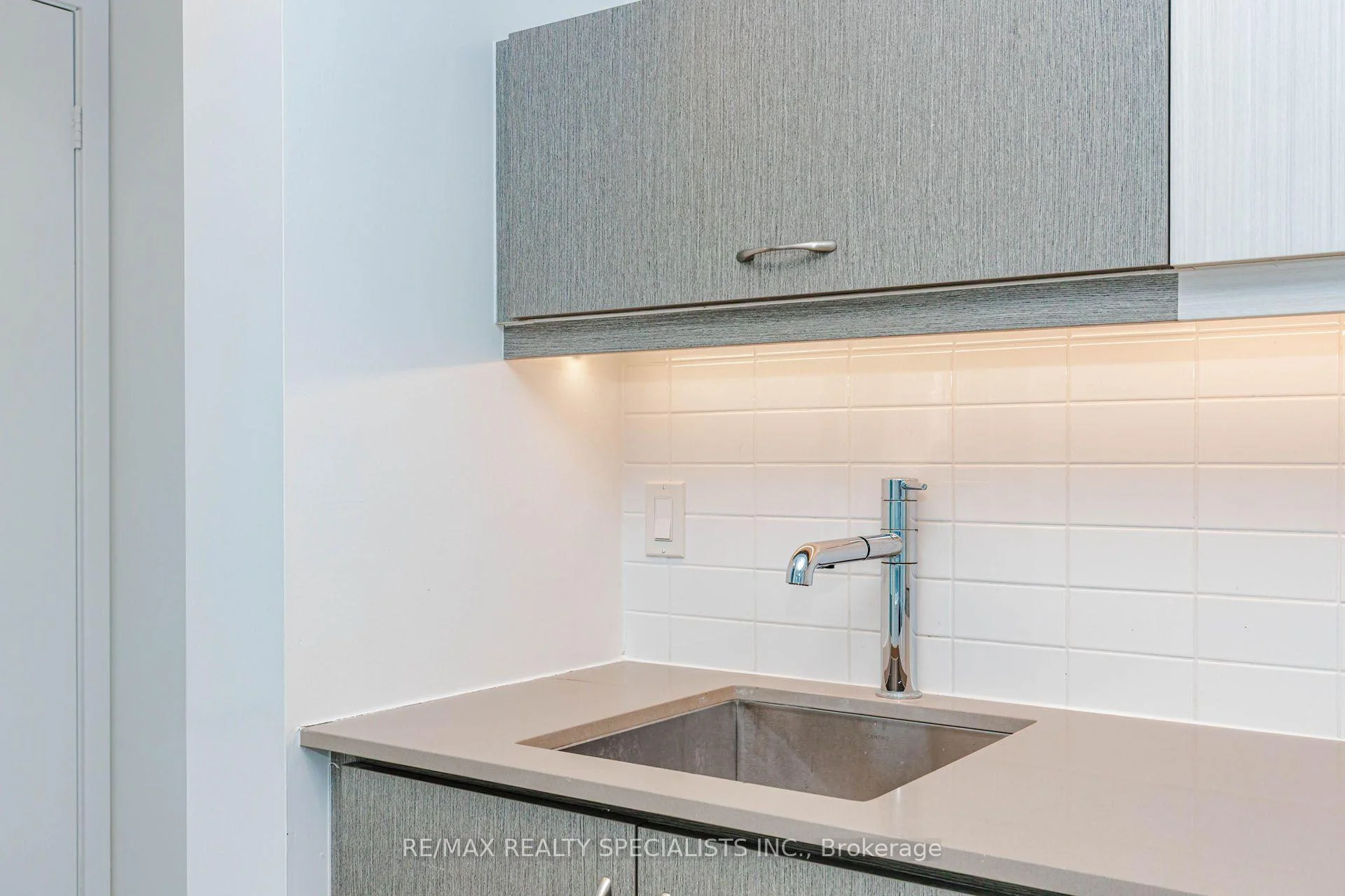 Photo 31 of Unit 604, 181 Huron Street, Toronto, Kensington-Chinatown — HOMEH