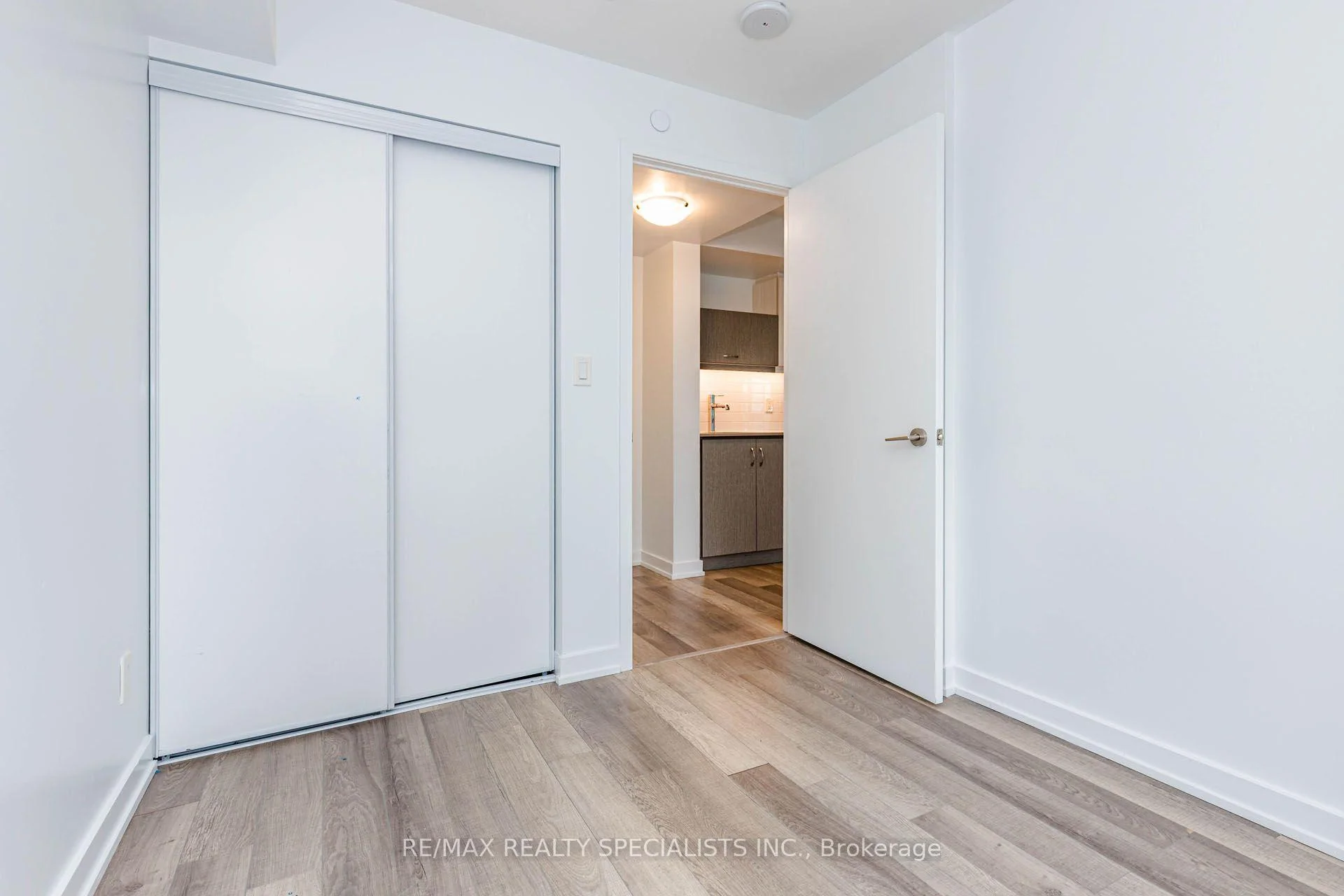 Photo 37 of Unit 604, 181 Huron Street, Toronto, Kensington-Chinatown — HOMEH