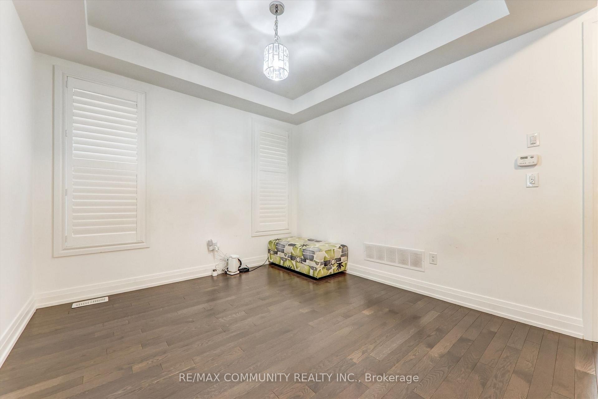 Photo 17 of 14 Audubon Street, Whitby, Rural Whitby — HOMEH