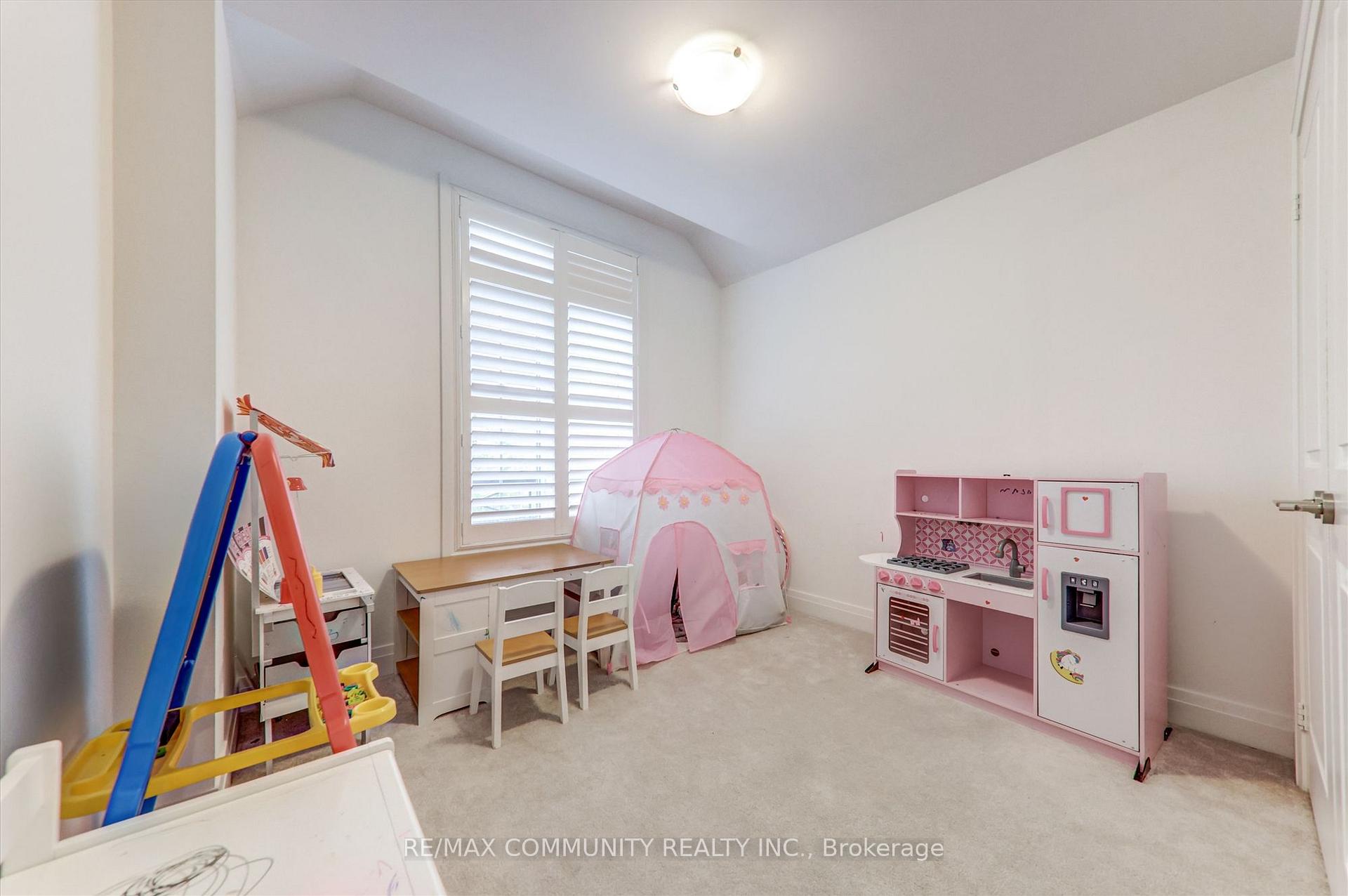 Photo 28 of 14 Audubon Street, Whitby, Rural Whitby — HOMEH