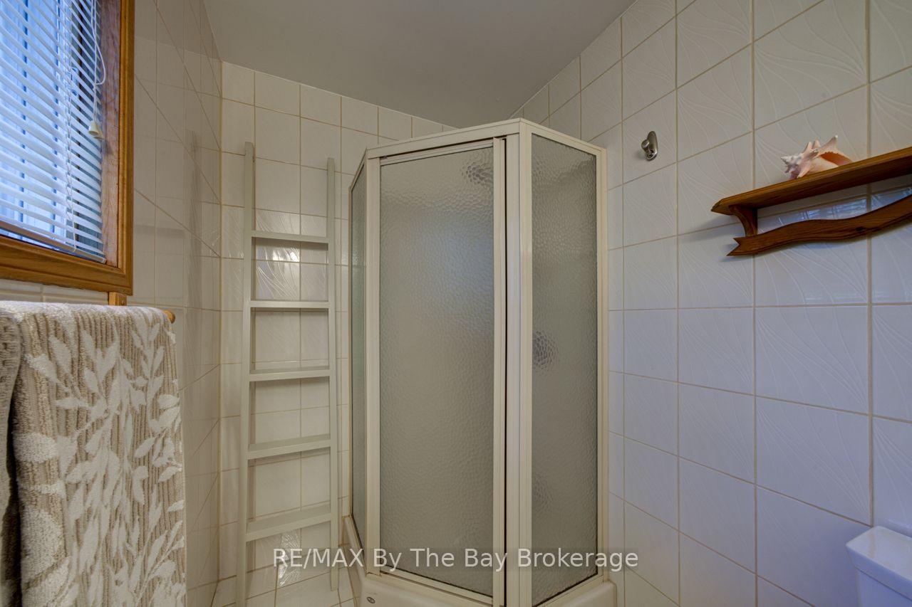 Photo 50 of 47 Birchwood Trail, Wasaga Beach — HOMEH