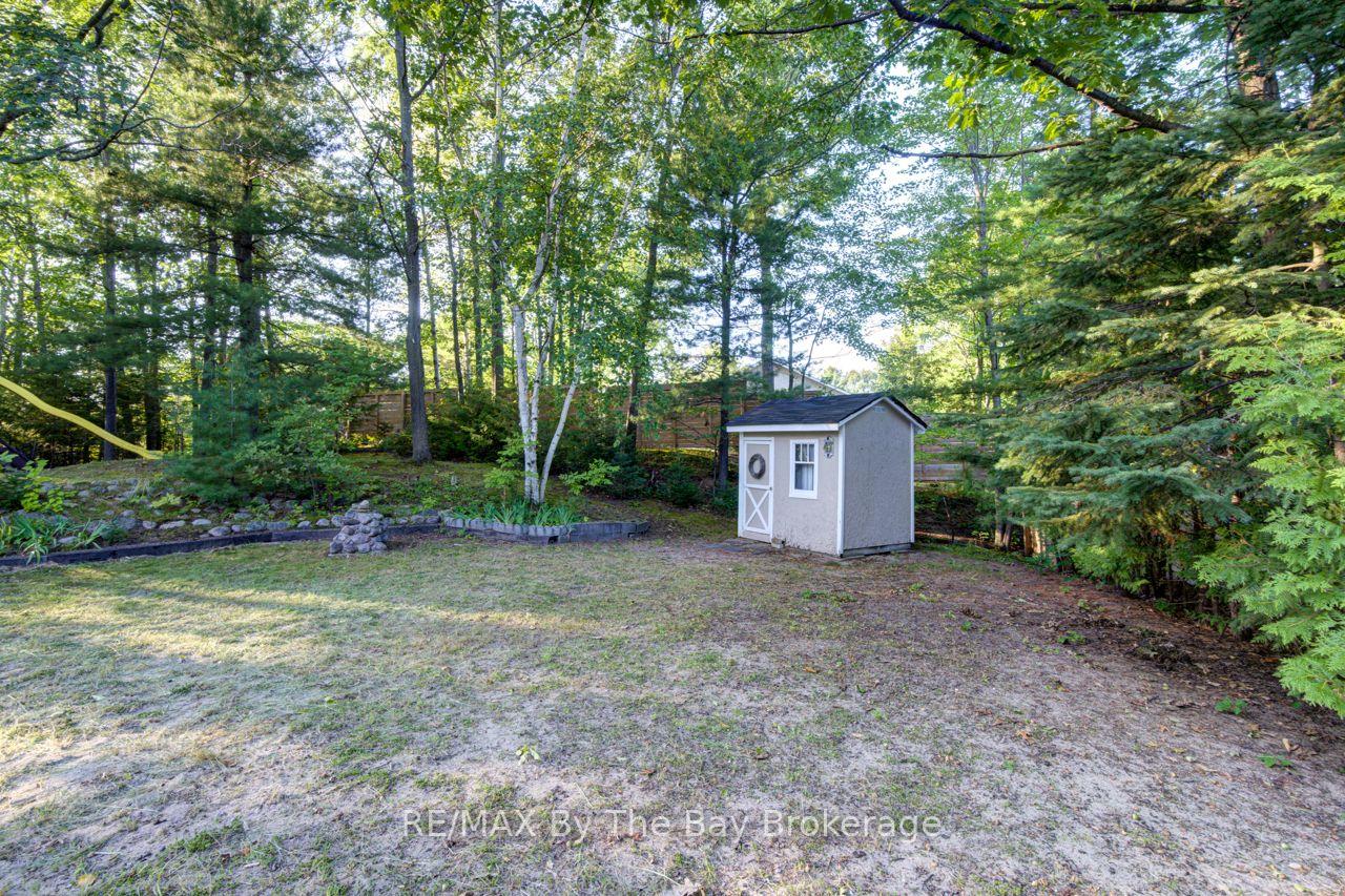 Photo 63 of 47 Birchwood Trail, Wasaga Beach — HOMEH