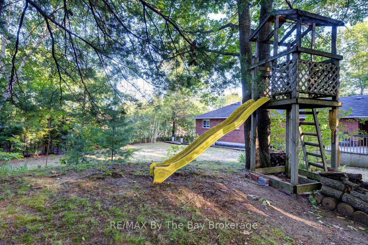 Photo 66 of 47 Birchwood Trail, Wasaga Beach — HOMEH