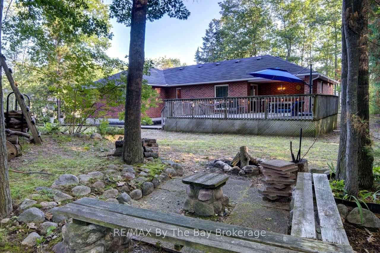Photo 67 of 47 Birchwood Trail, Wasaga Beach — HOMEH