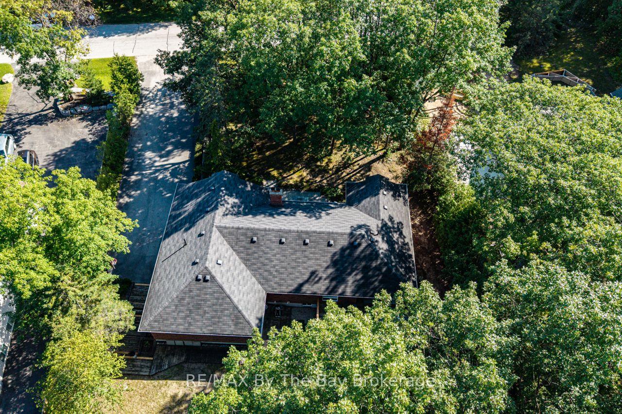 Photo 69 of 47 Birchwood Trail, Wasaga Beach — HOMEH