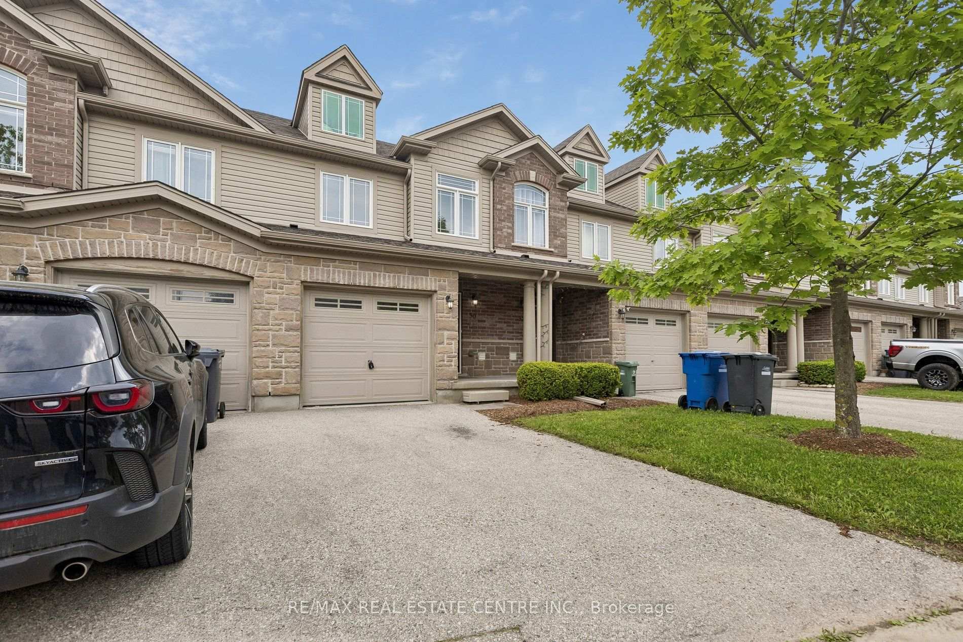 Photo 19 of Unit 30O, 30 Oldfield Drive, Guelph, Pineridge/Westminster Woods — HOMEH