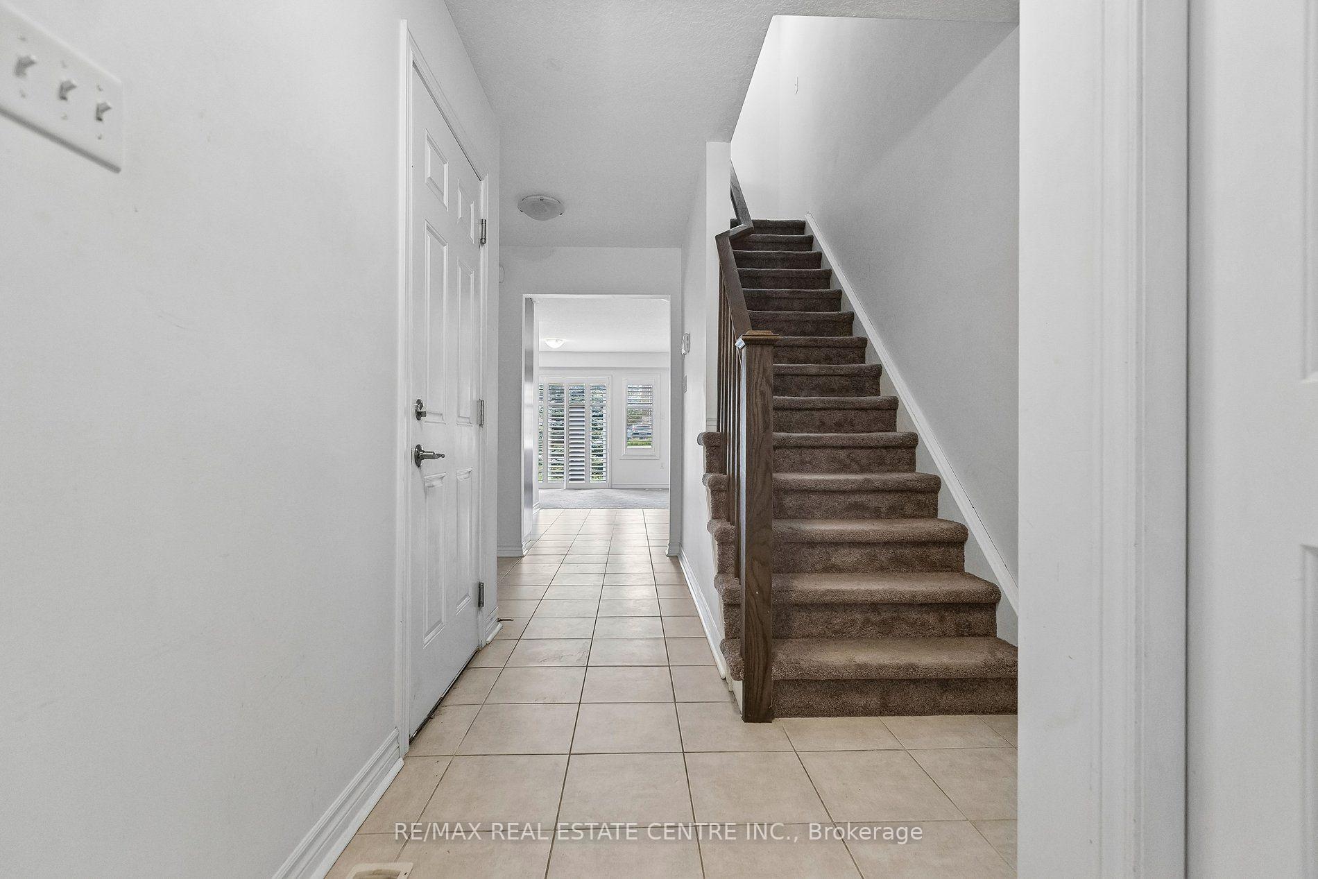 Photo 22 of Unit 30O, 30 Oldfield Drive, Guelph, Pineridge/Westminster Woods — HOMEH