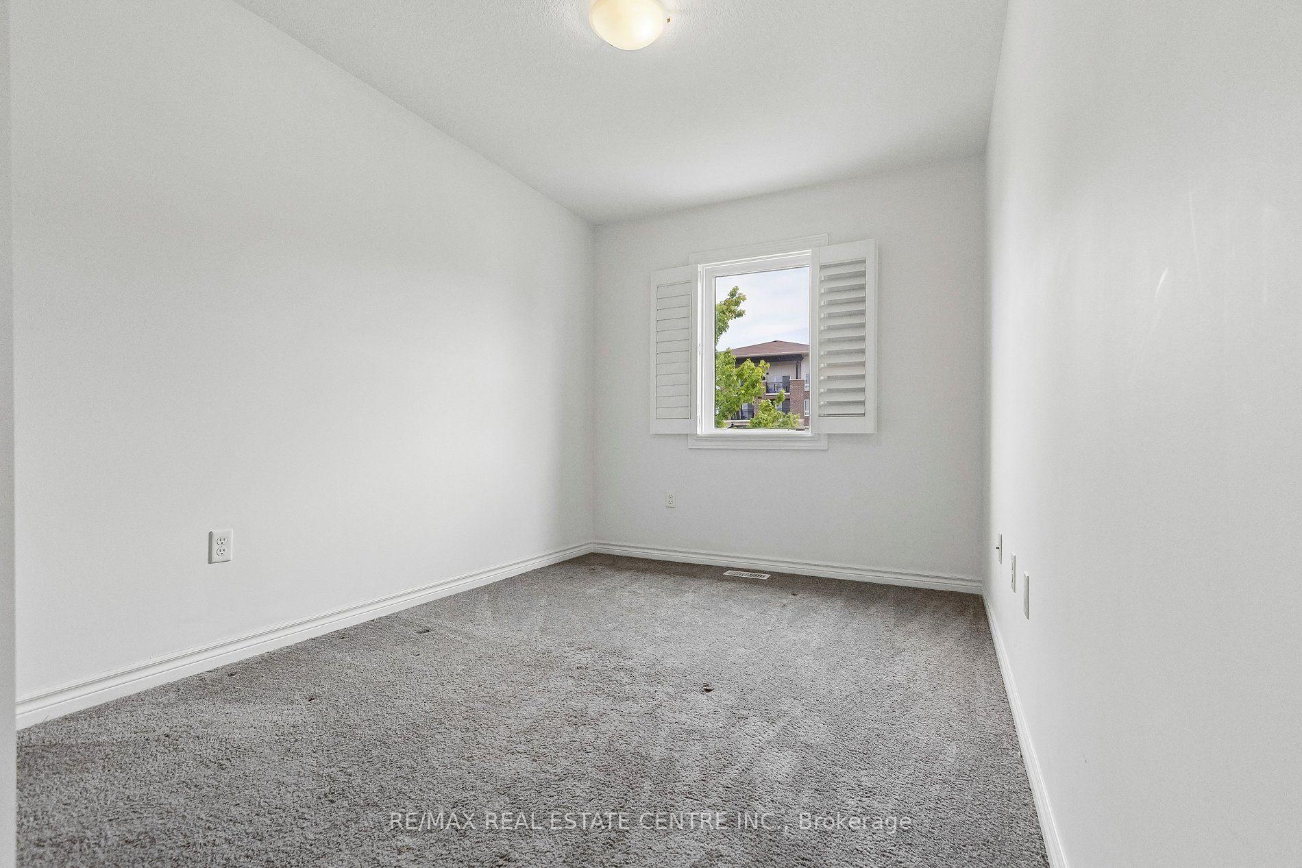 Photo 46 of Unit 30O, 30 Oldfield Drive, Guelph, Pineridge/Westminster Woods — HOMEH