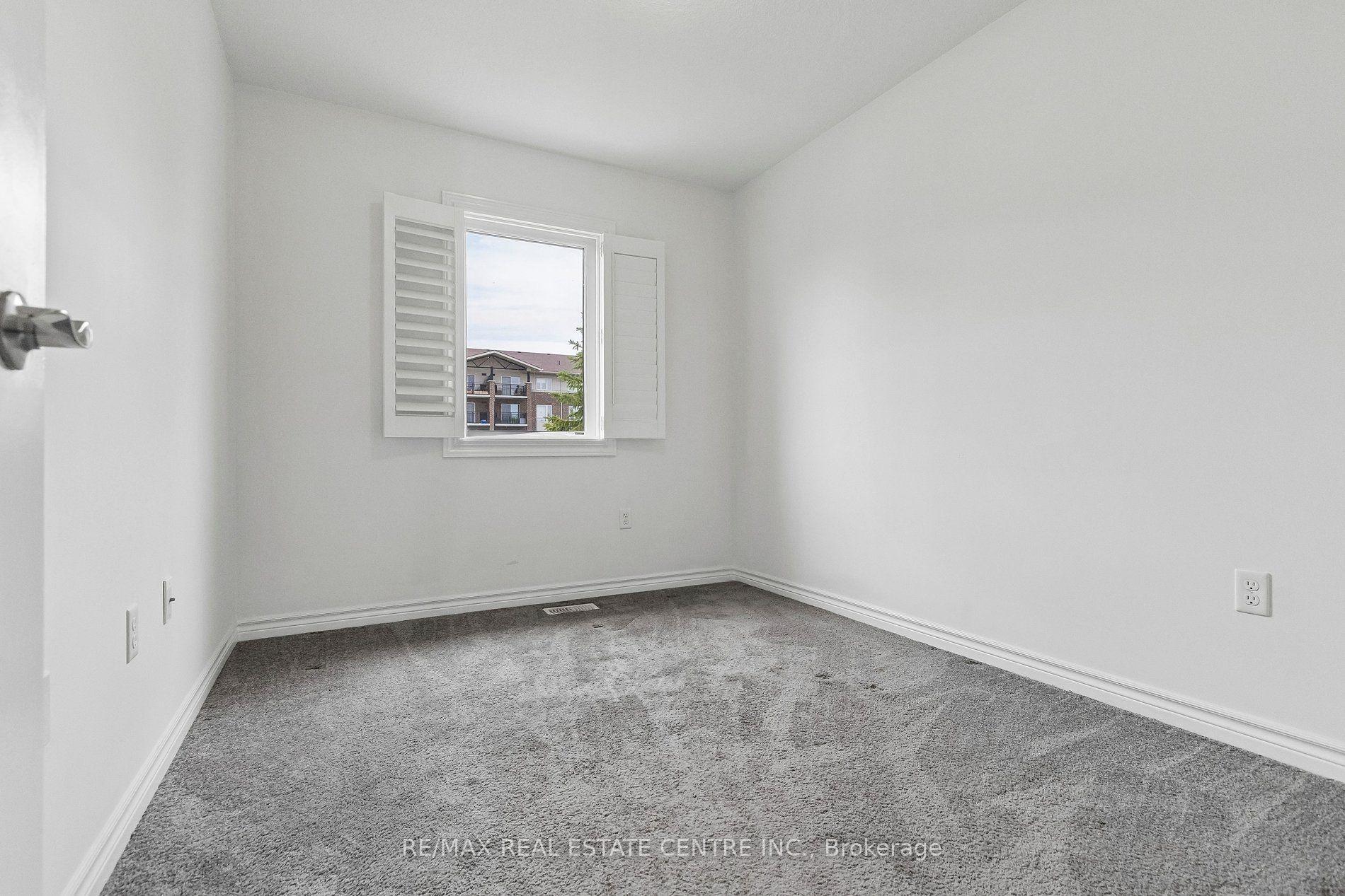 Photo 49 of Unit 30O, 30 Oldfield Drive, Guelph, Pineridge/Westminster Woods — HOMEH
