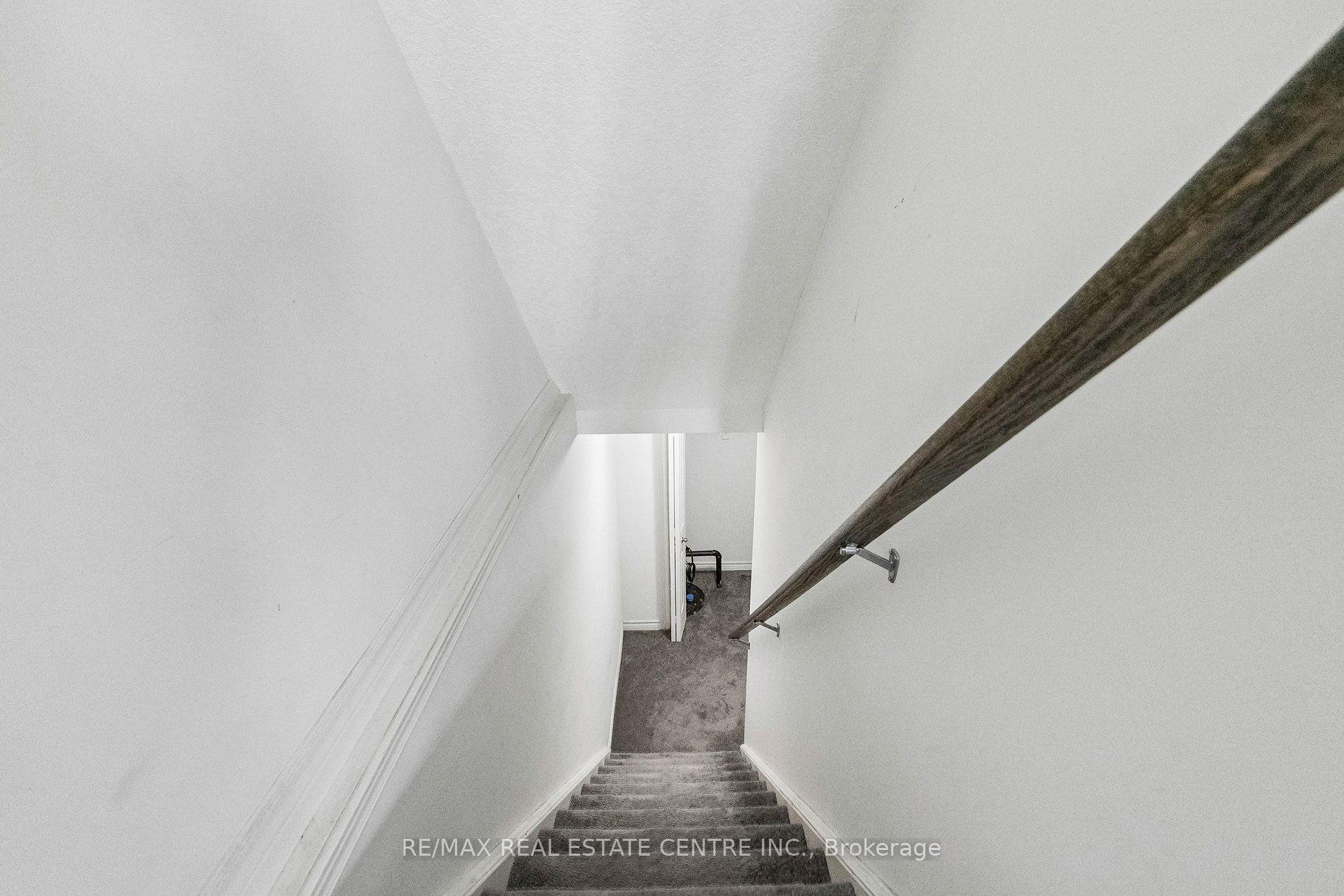 Photo 54 of Unit 30O, 30 Oldfield Drive, Guelph, Pineridge/Westminster Woods — HOMEH
