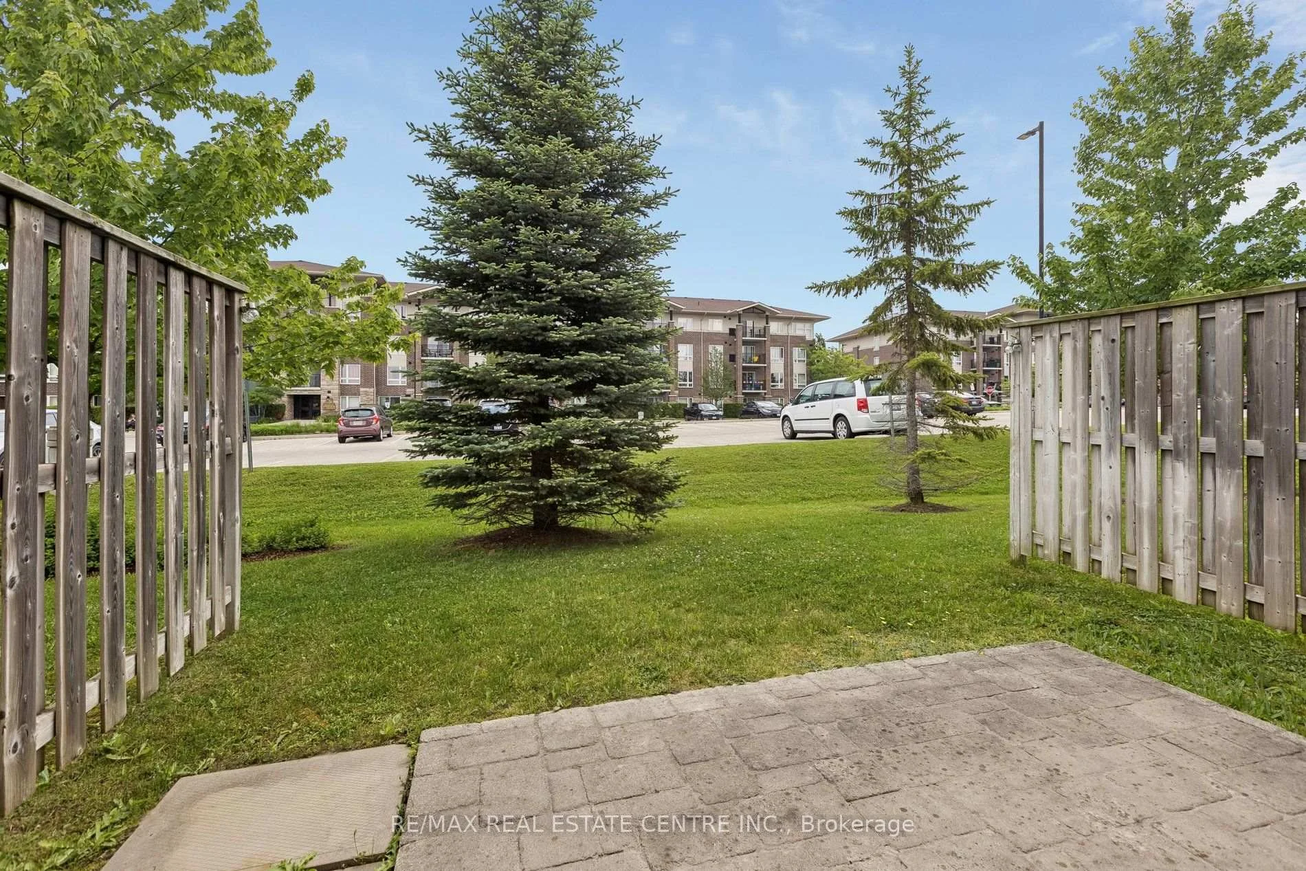 Photo 9 of Unit 30O, 30 Oldfield Drive, Guelph, Pineridge/Westminster Woods — HOMEH