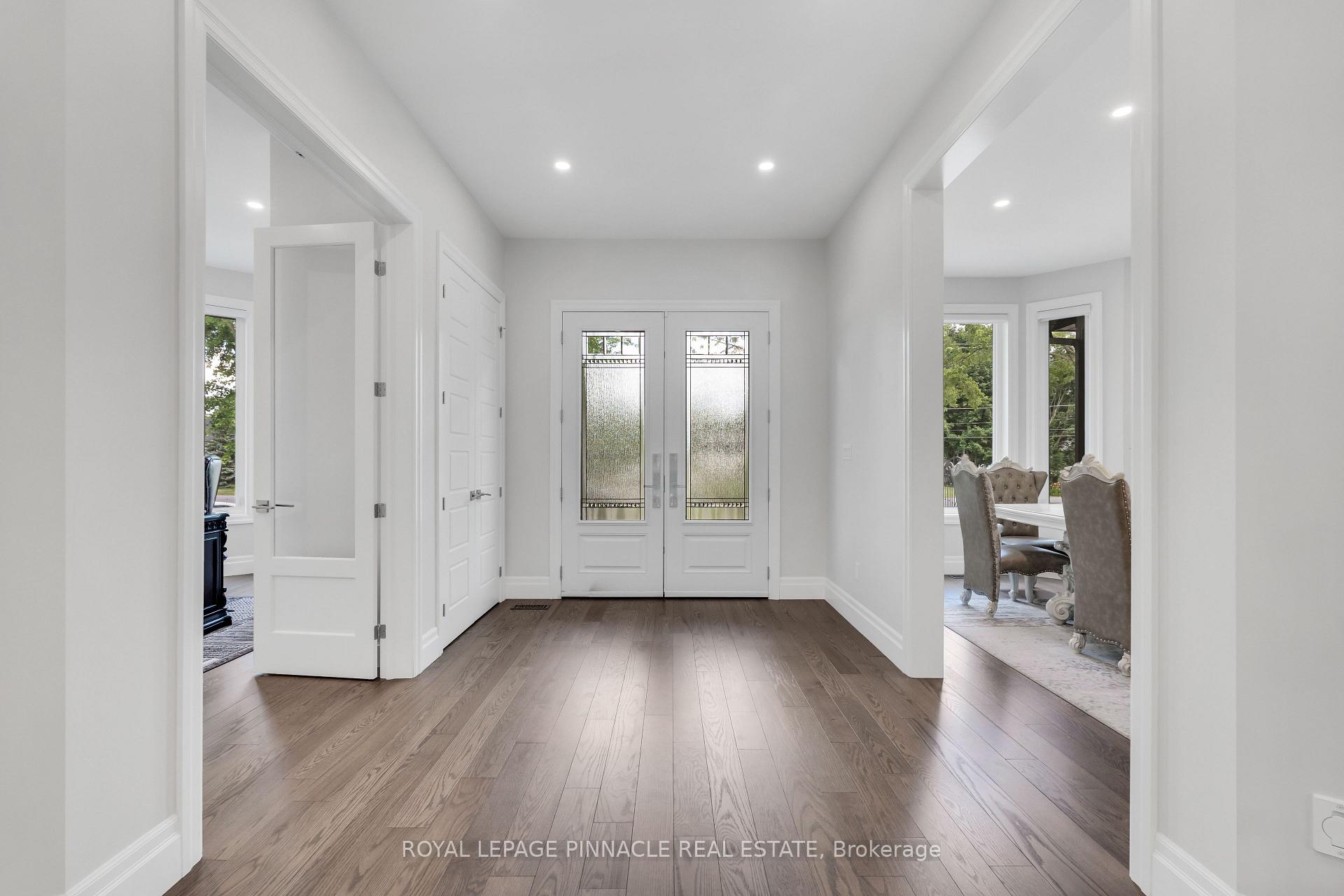 Photo 6 of 138 Woolwich Street S, Woolwich, Breslau — HOMEH