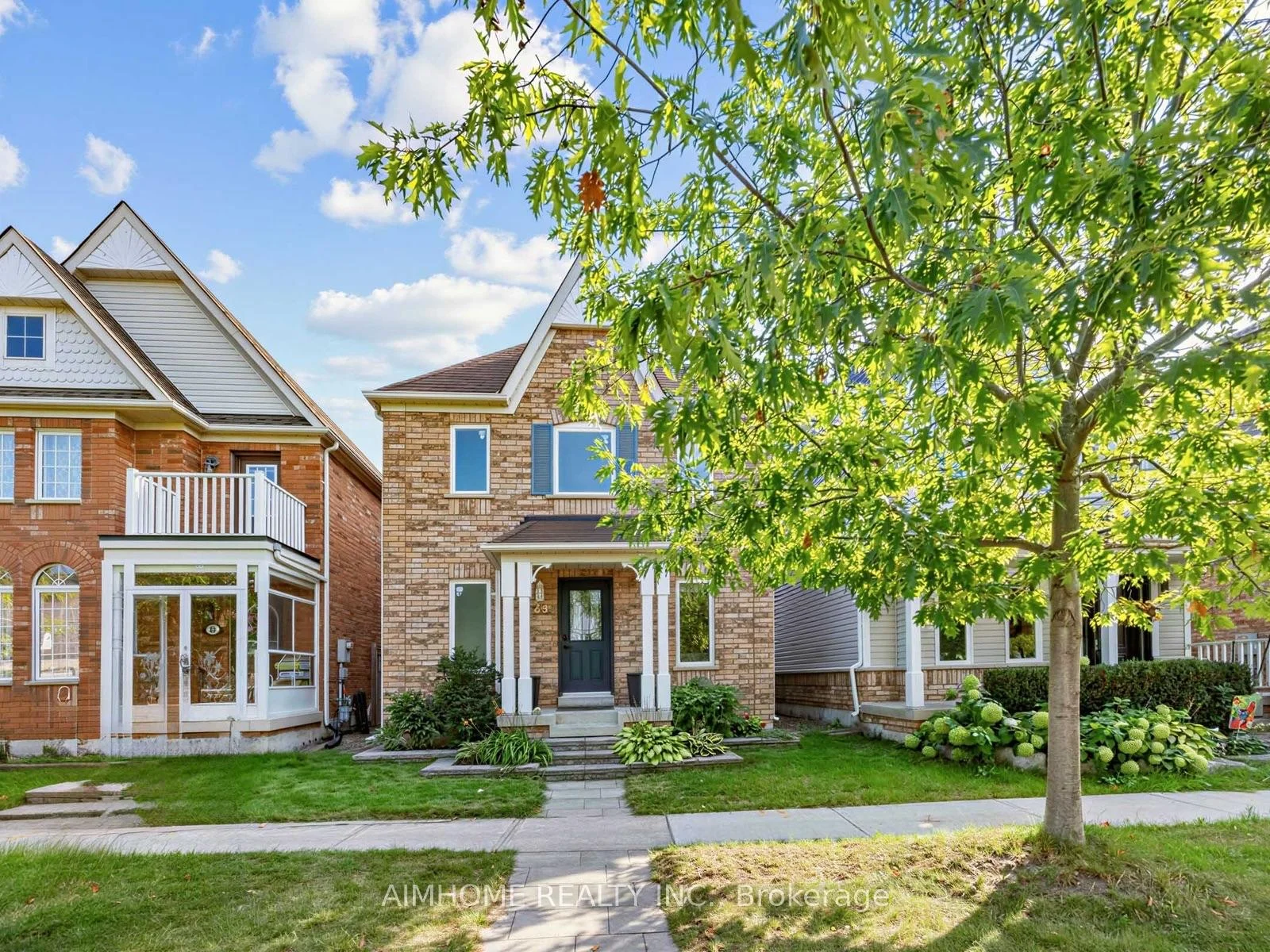 Photo 3 of 23 Bruce Creek Drive, Markham, Angus Glen — HOMEH