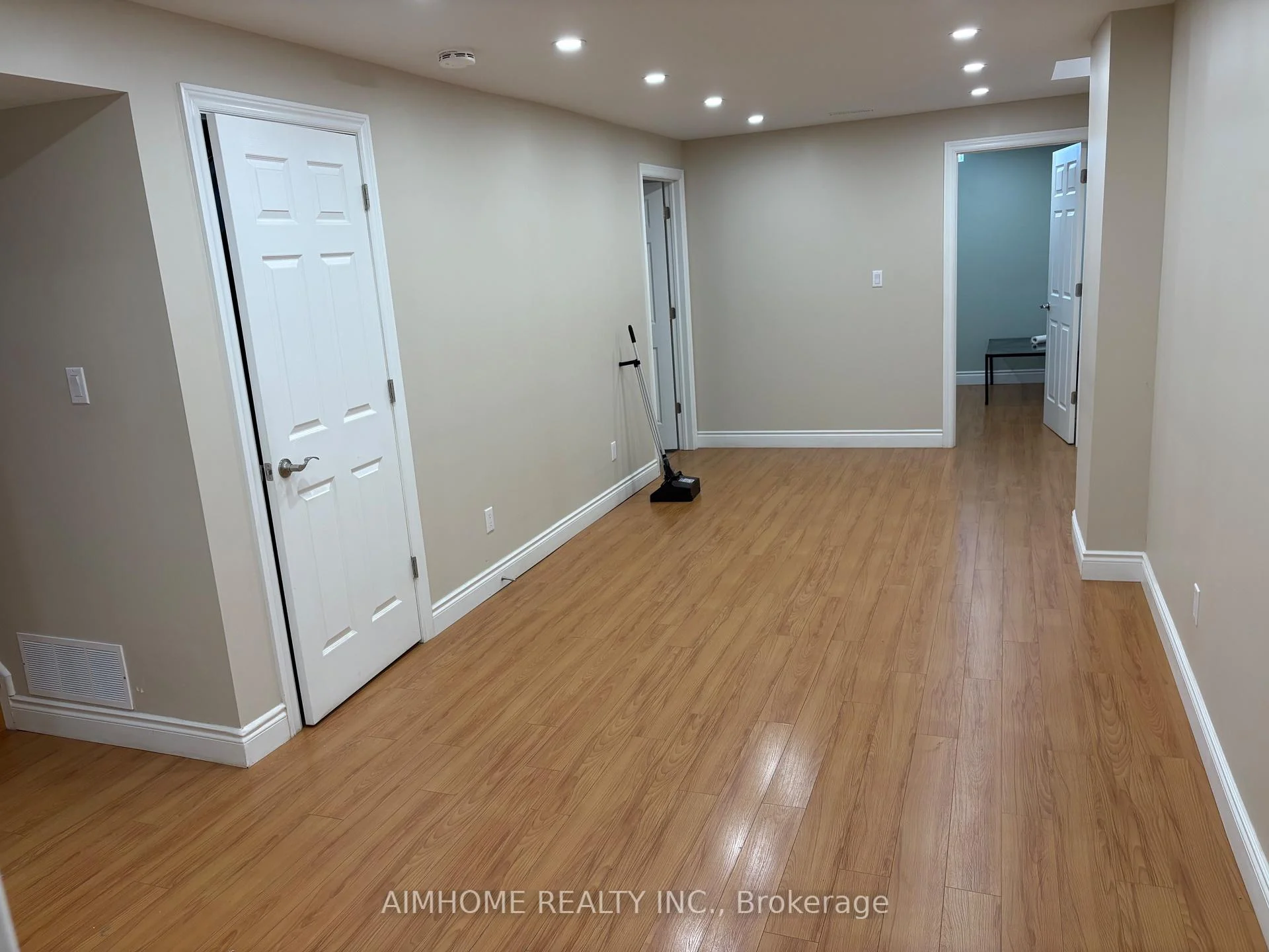 Photo 31 of 23 Bruce Creek Drive, Markham, Angus Glen — HOMEH