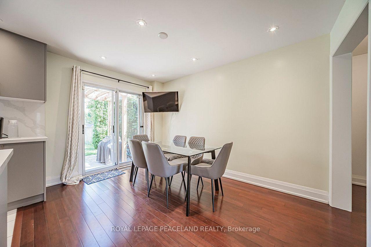Photo 15 of 110 Foxfield Crescent, Vaughan, Patterson — HOMEH