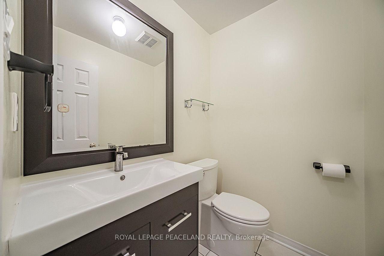 Photo 24 of 110 Foxfield Crescent, Vaughan, Patterson — HOMEH