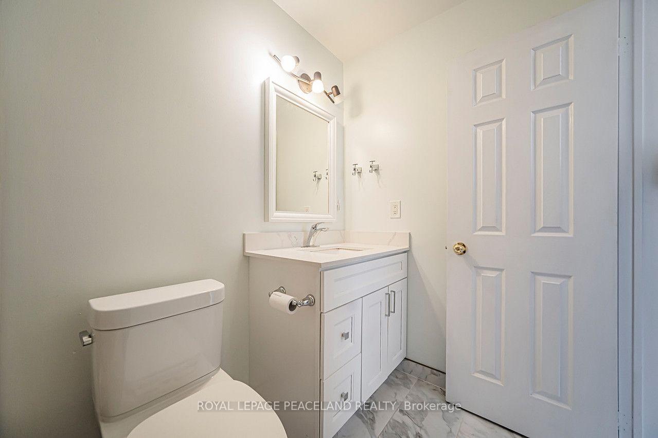 Photo 41 of 110 Foxfield Crescent, Vaughan, Patterson — HOMEH