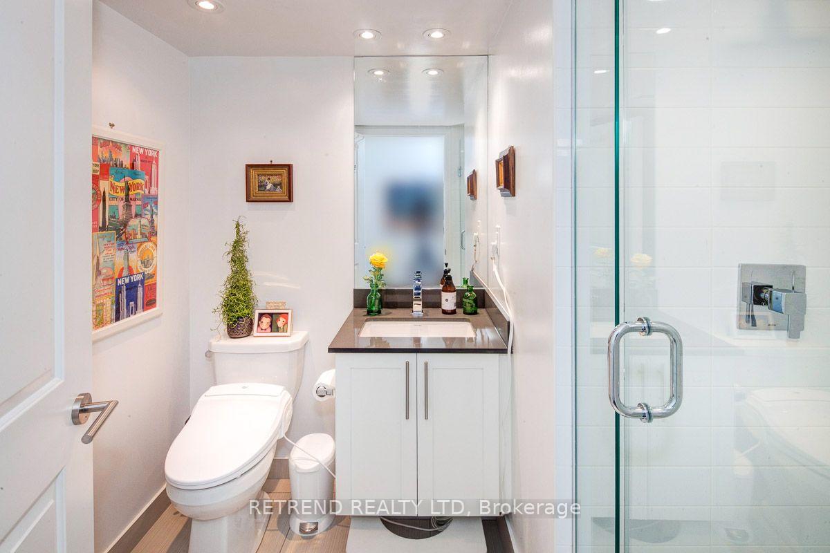 Photo 20 of Unit 2004, 400 Adelaide Street E, Toronto, Moss Park — HOMEH