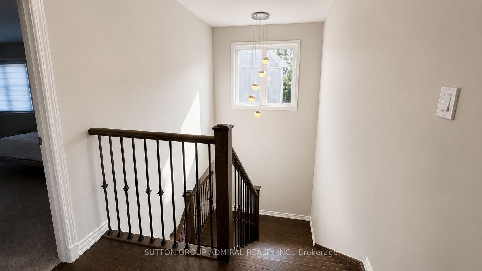 Photo 11 of 7892 Odell Crescent, Niagara Falls, Brown — HOMEH