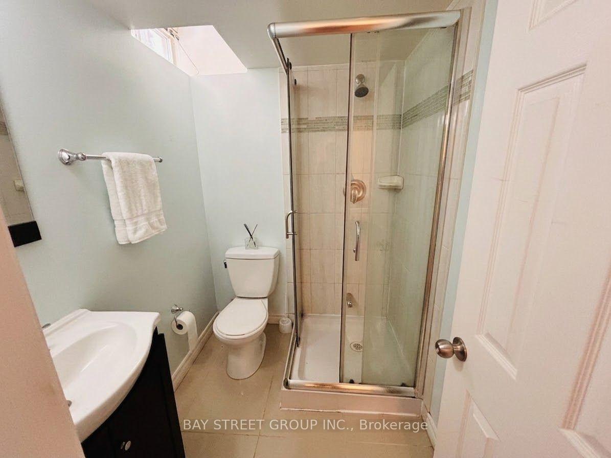 Photo 22 of 53 tara Crescent, Markham, Cedarwood — HOMEH